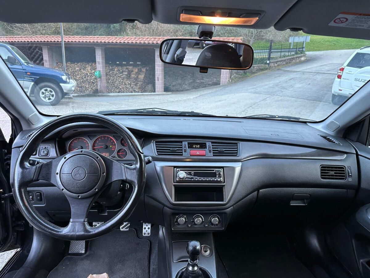 MITSUBISHI Lancer Evolution 2.0T GSR