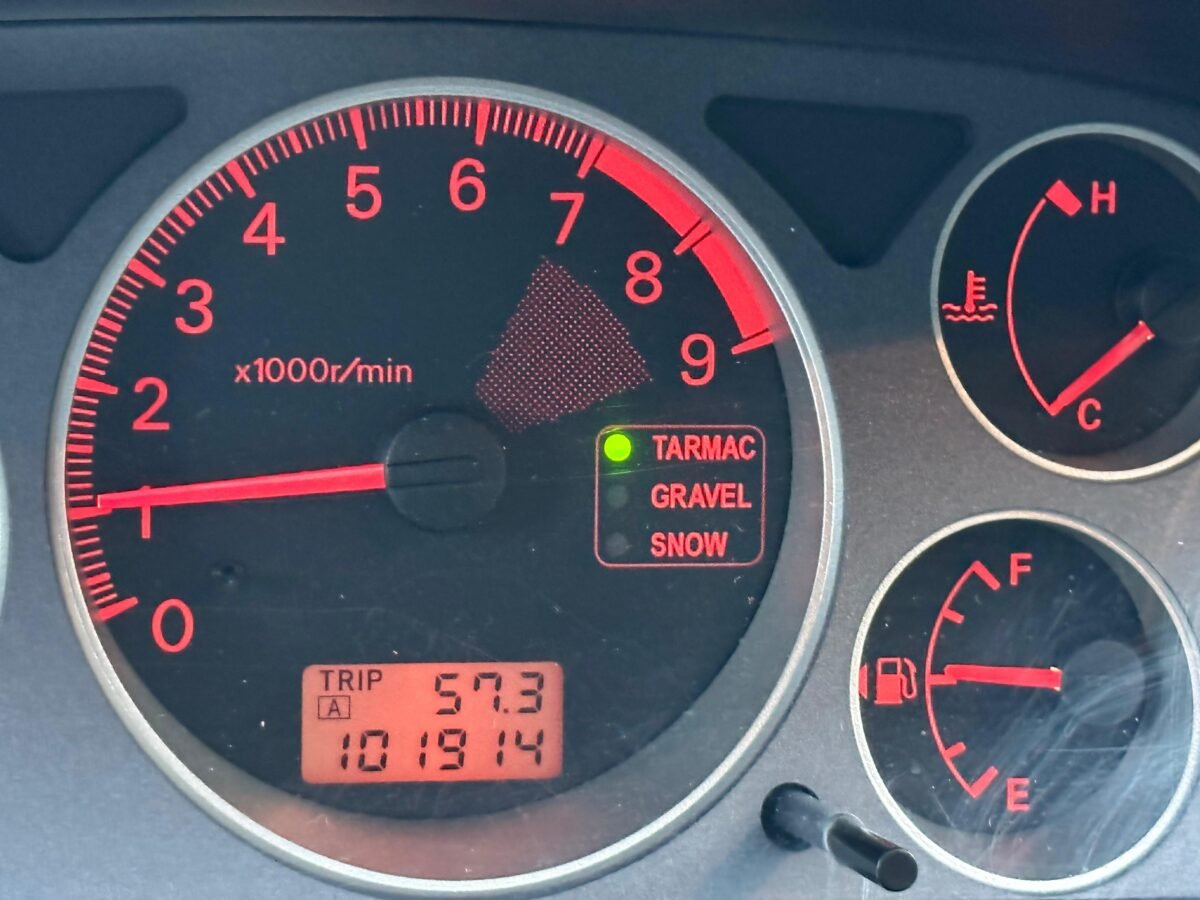 MITSUBISHI Lancer Evolution 2.0T GSR