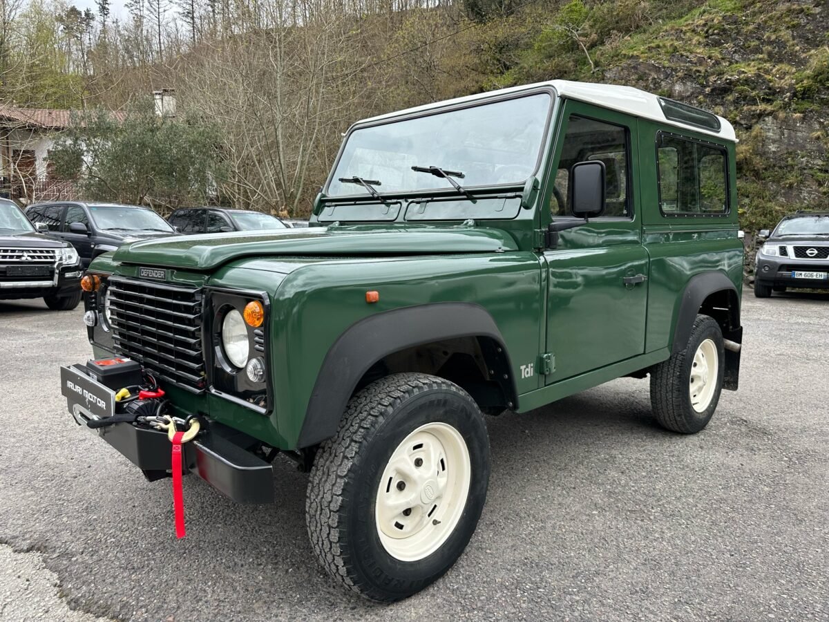 LAND-ROVER Defender 90 2.5 TDI PICK UP KAT