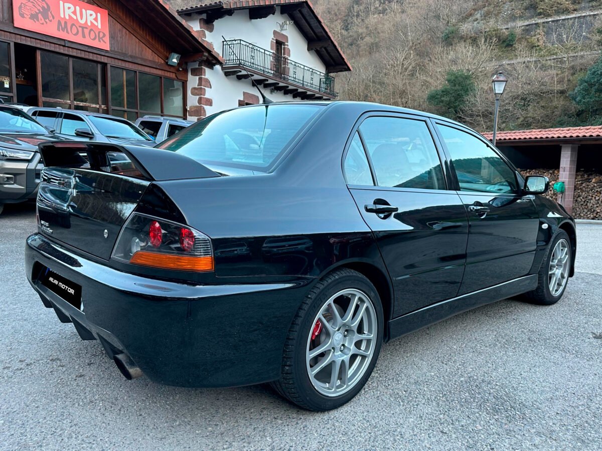 MITSUBISHI Lancer Evolution 2.0T GSR