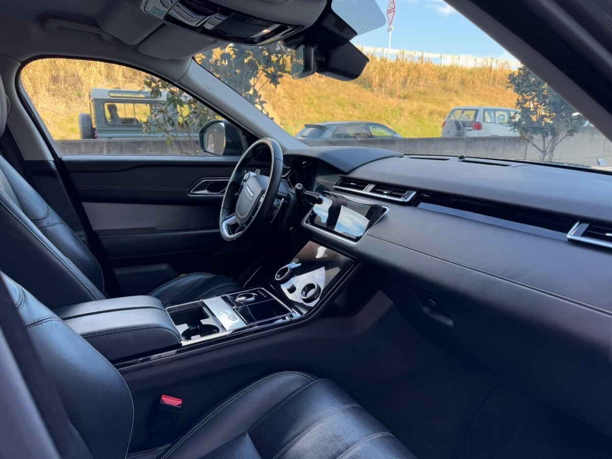 LAND-ROVER Range Rover Velar 3.0D D300 R Dynamic HSE 4WD Auto