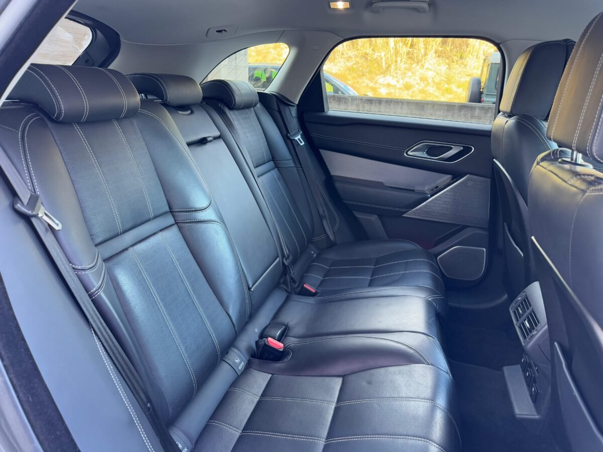 LAND-ROVER Range Rover Velar 3.0D D300 R Dynamic HSE 4WD Auto