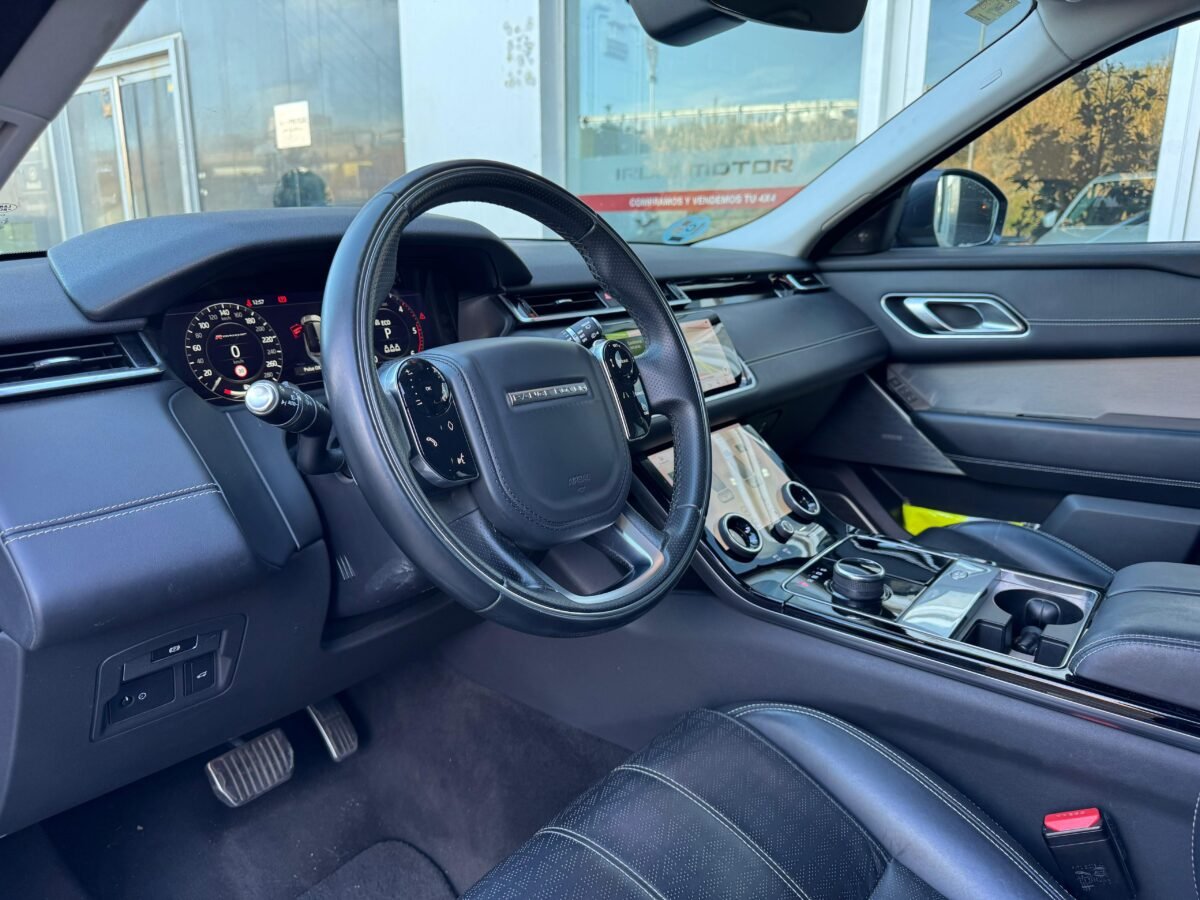 LAND-ROVER Range Rover Velar 3.0D D300 R Dynamic HSE 4WD Auto