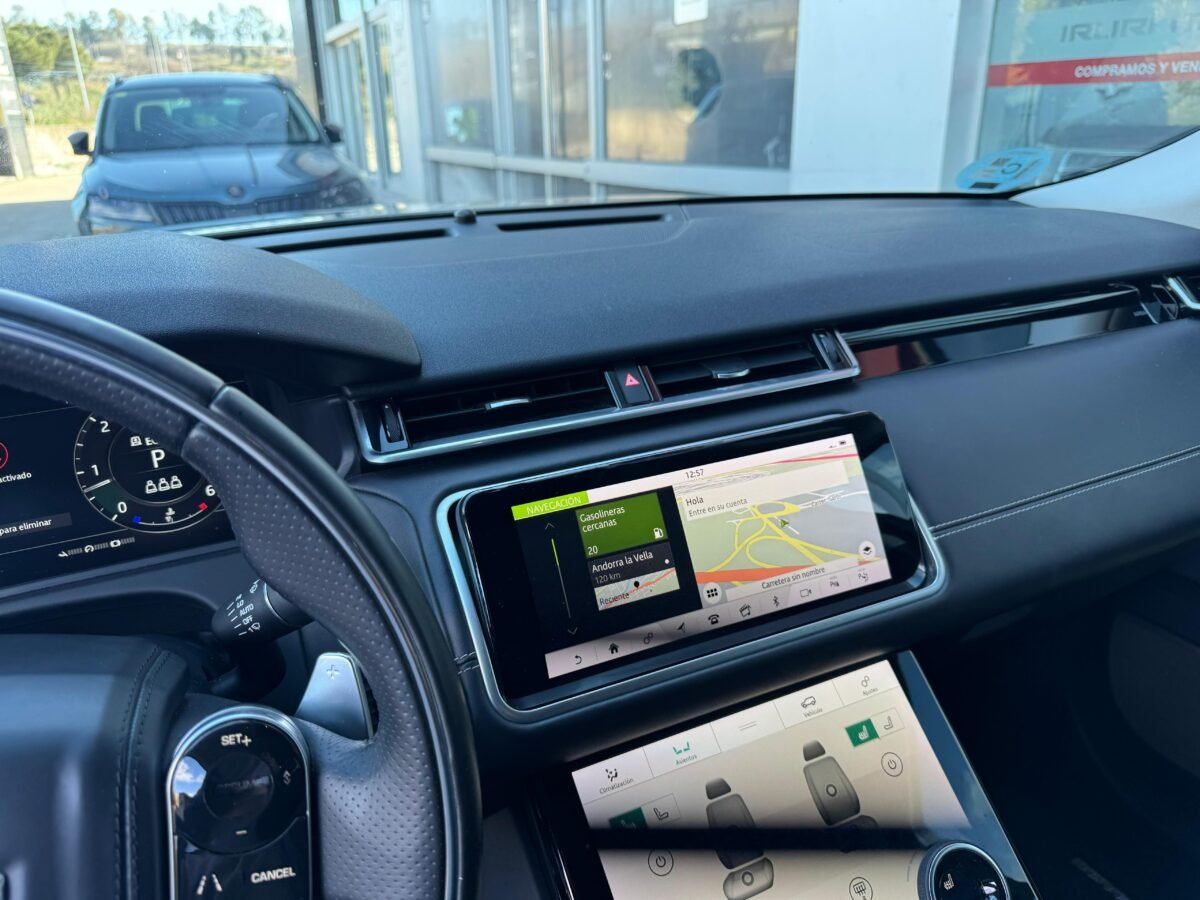 LAND-ROVER Range Rover Velar 3.0D D300 R Dynamic HSE 4WD Auto