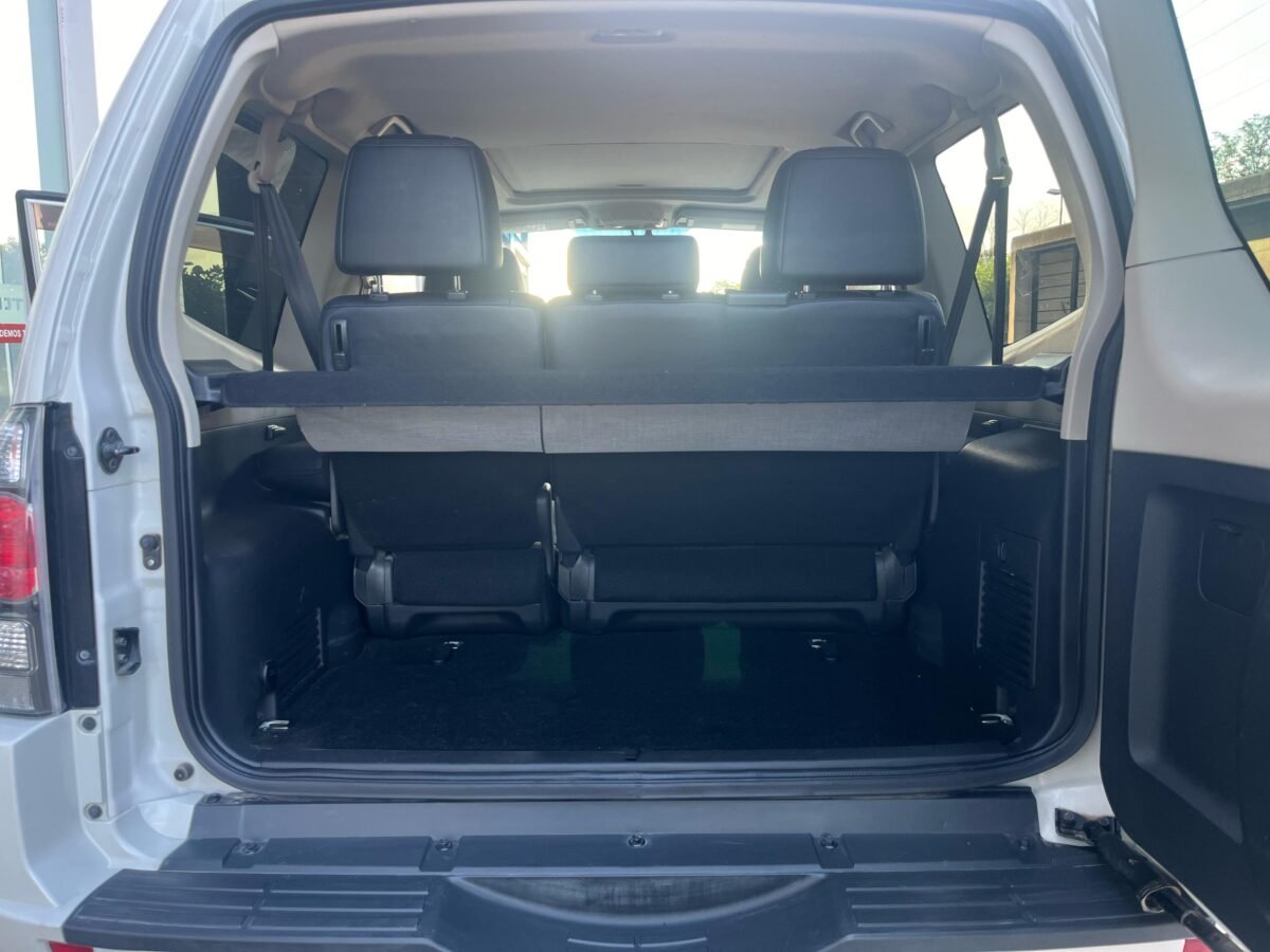 MITSUBISHI Montero 3.2 DID Kaiteki Auto