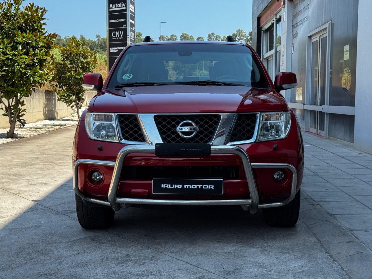NISSAN Pathfinder 2.5 dCi 171CV LE Auto 7 plazas