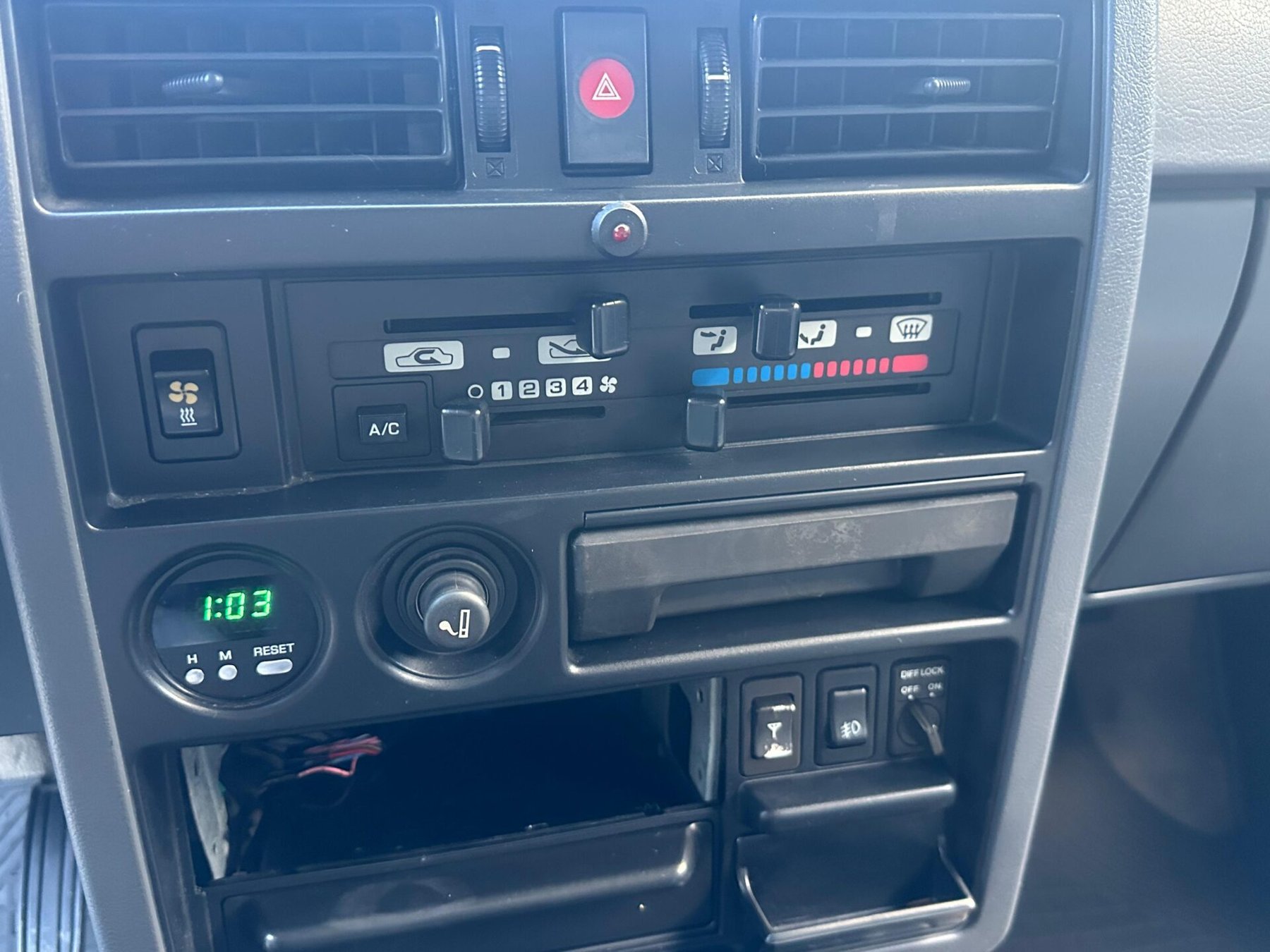 NISSAN Patrol GR 2.8 TD SWB SLX