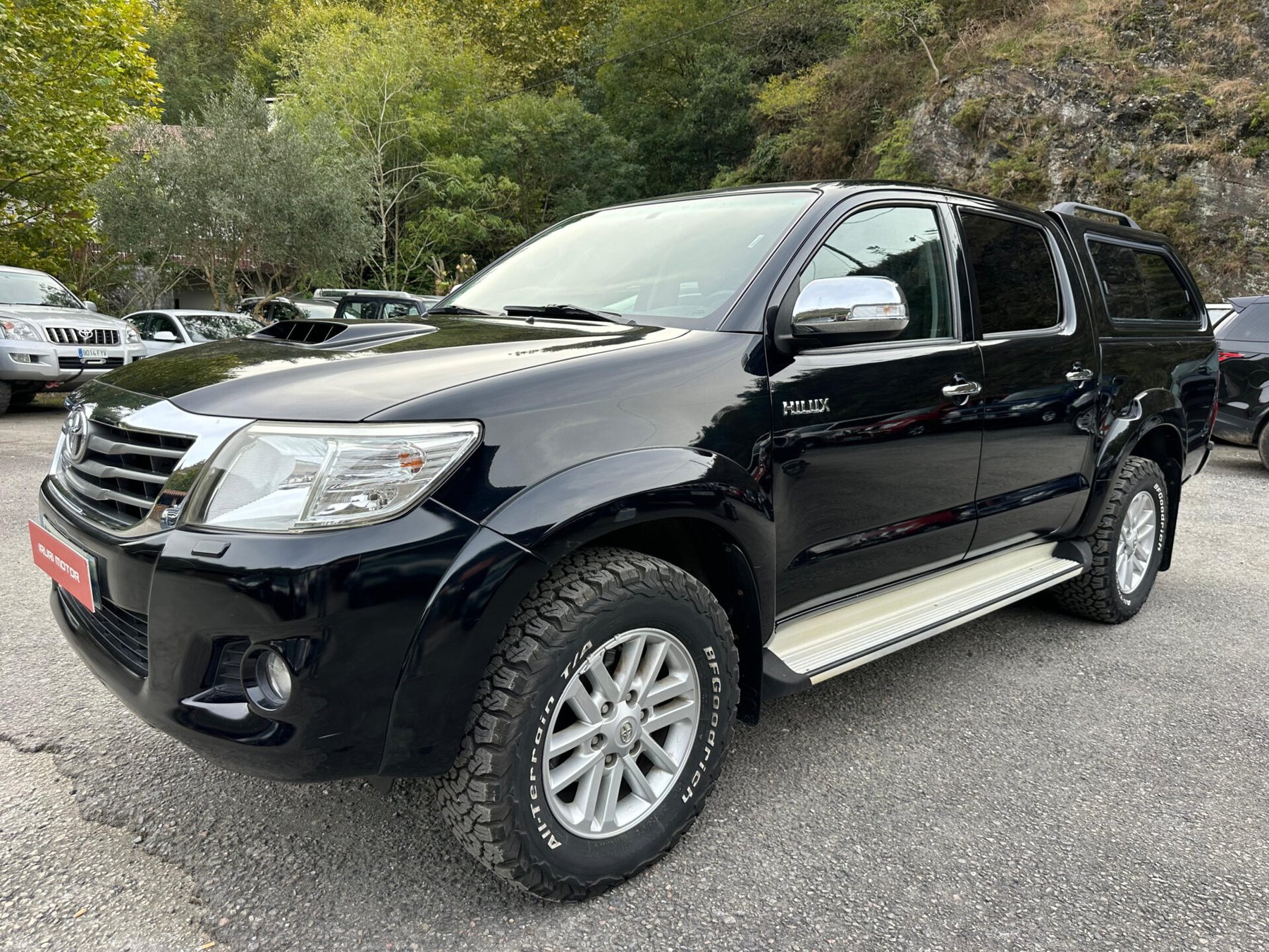 TOYOTA Hilux 3.0 D4D Cabina Doble VX