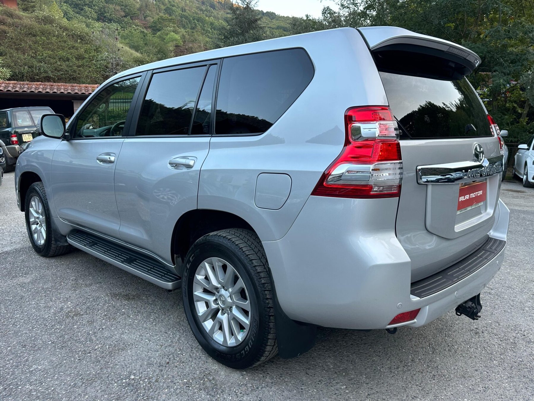 TOYOTA Land Cruiser 2.8 D4D LIMITED AUTO