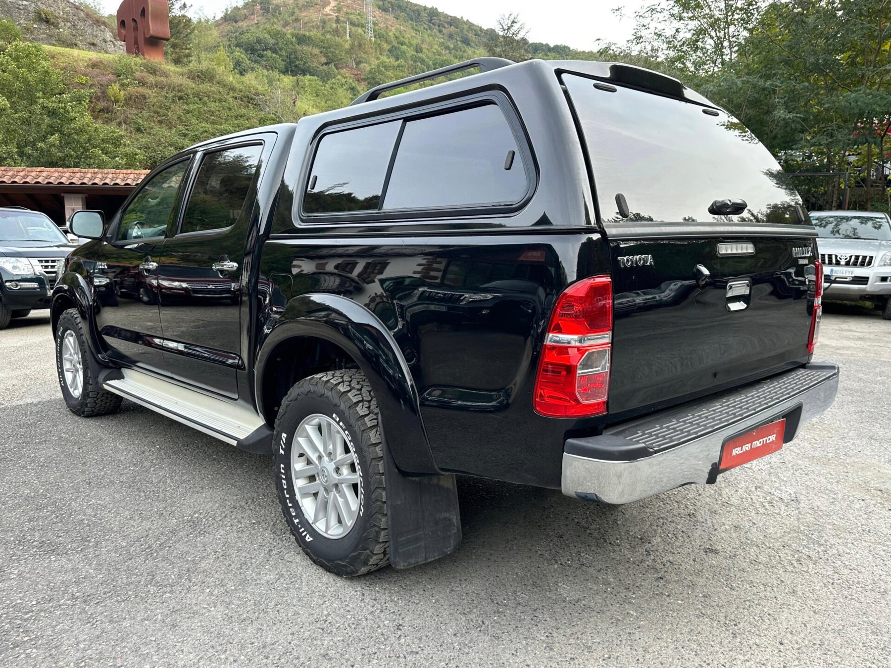 TOYOTA Hilux 3.0 D4D Cabina Doble VX