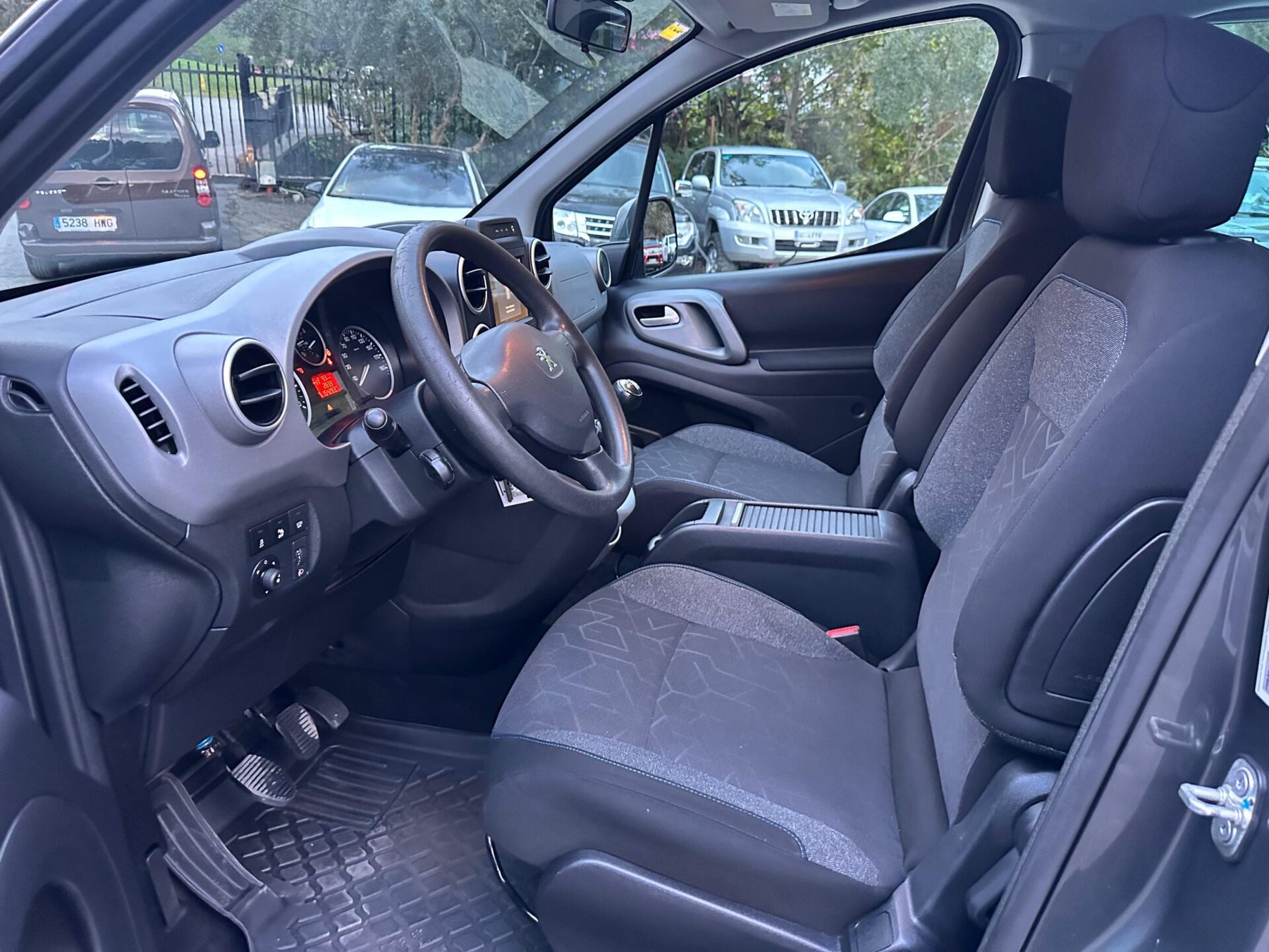 PEUGEOT Partner TEPEE Style 1.6 BlueHDi 88KW 120CV