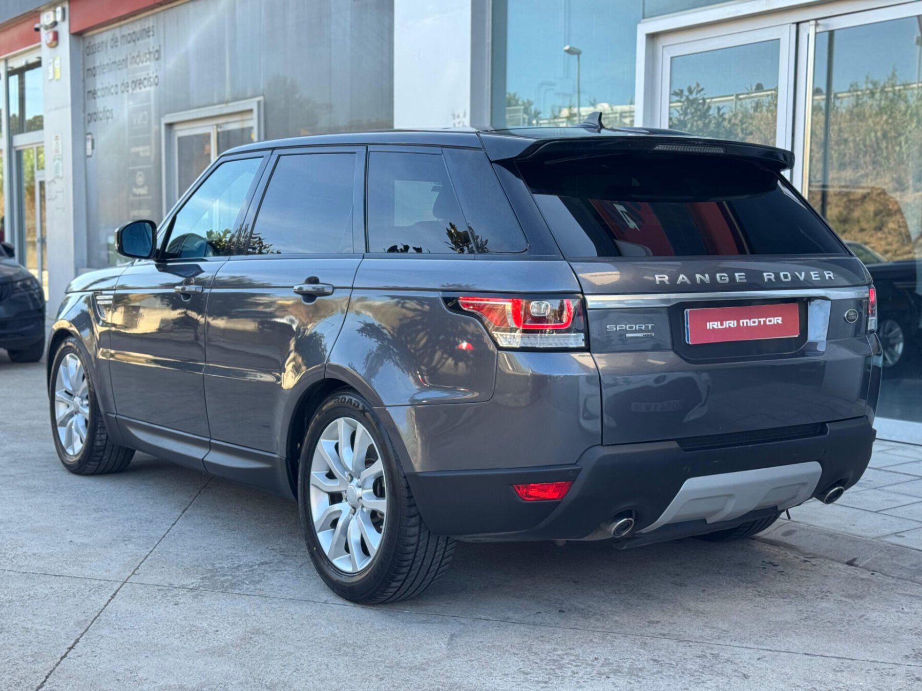 LAND-ROVER Range Rover Sport 3.0 TDV6 258cv HSE