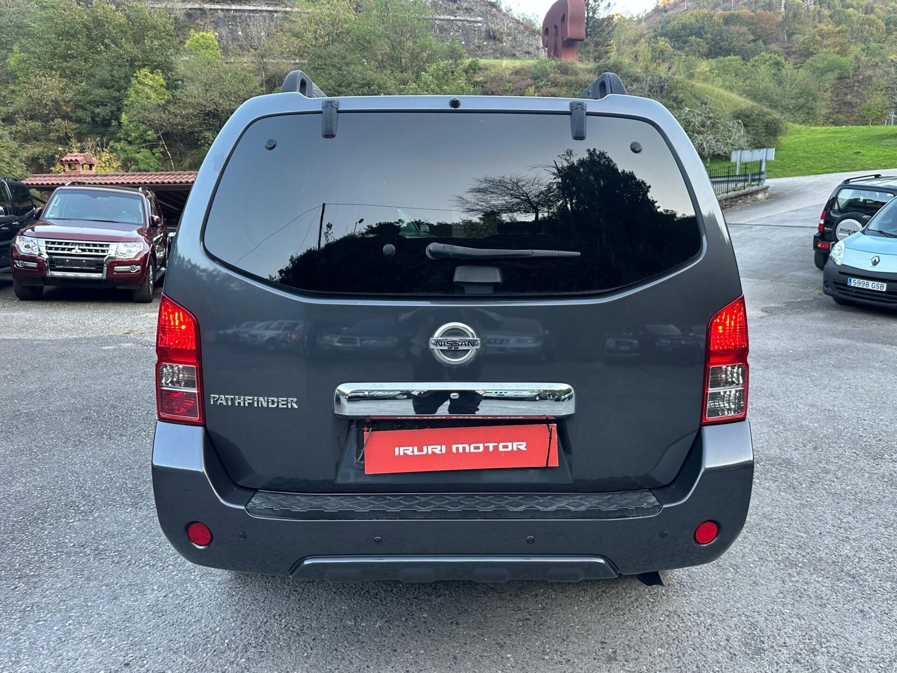 NISSAN Pathfinder 2.5 dCi 190CV LE Auto 7plazas