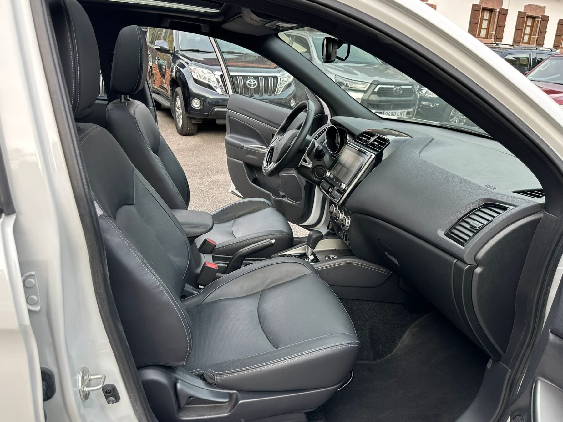 MITSUBISHI ASX 200 MPI CVT Kaiteki