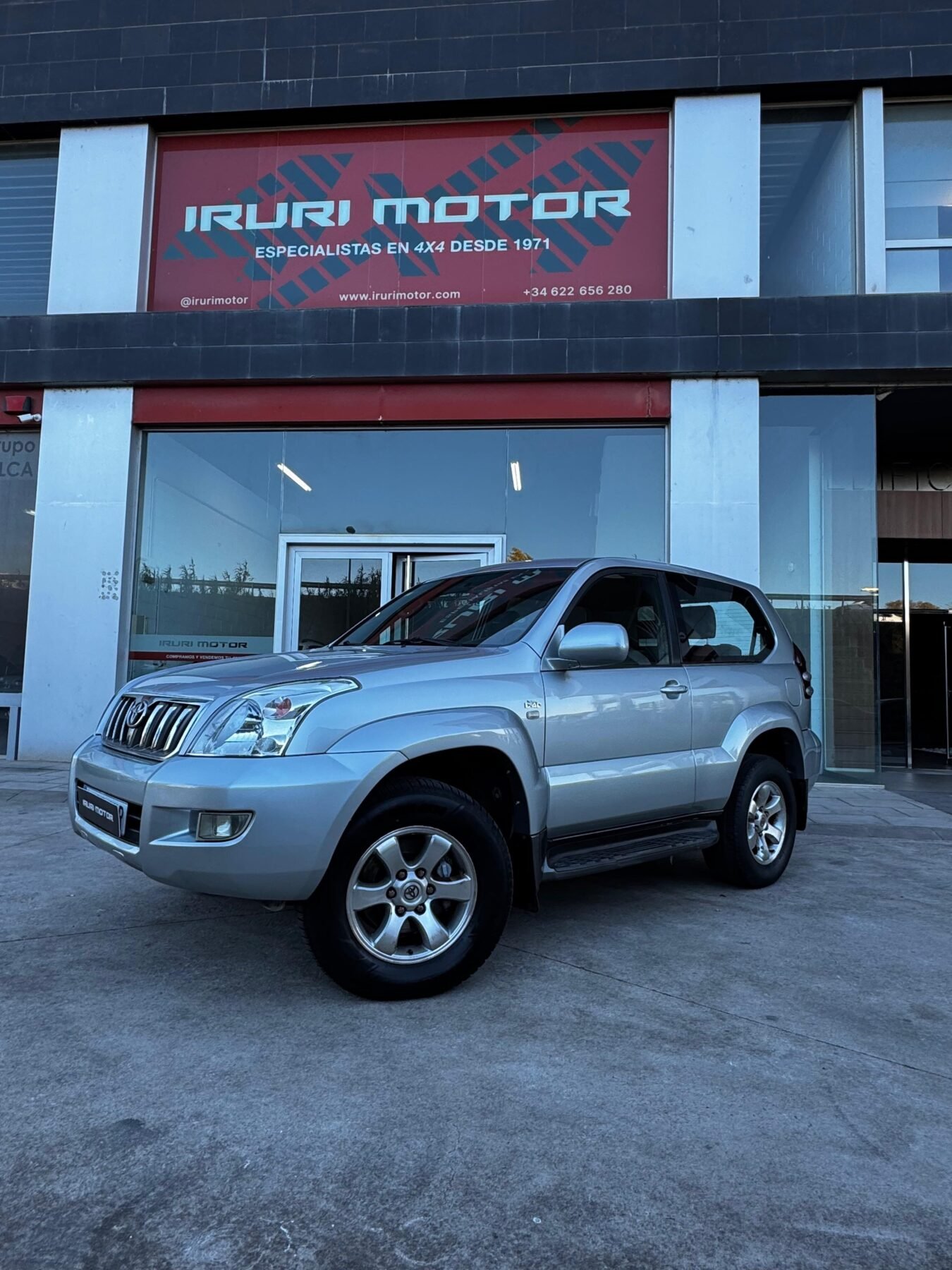 TOYOTA Land Cruiser 3.0 D4D VX