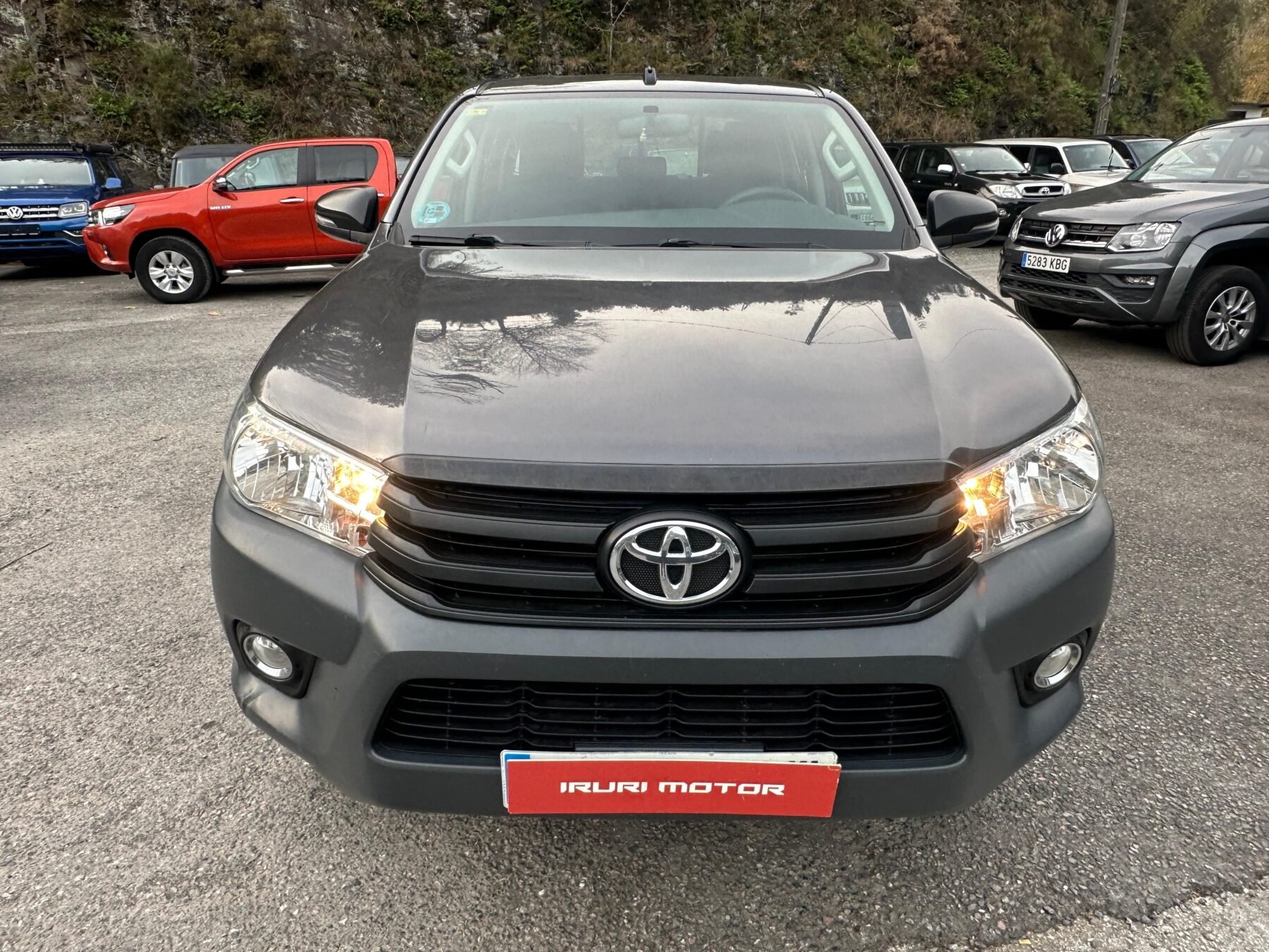 TOYOTA Hilux 2.4 D4D Cabina Doble GX