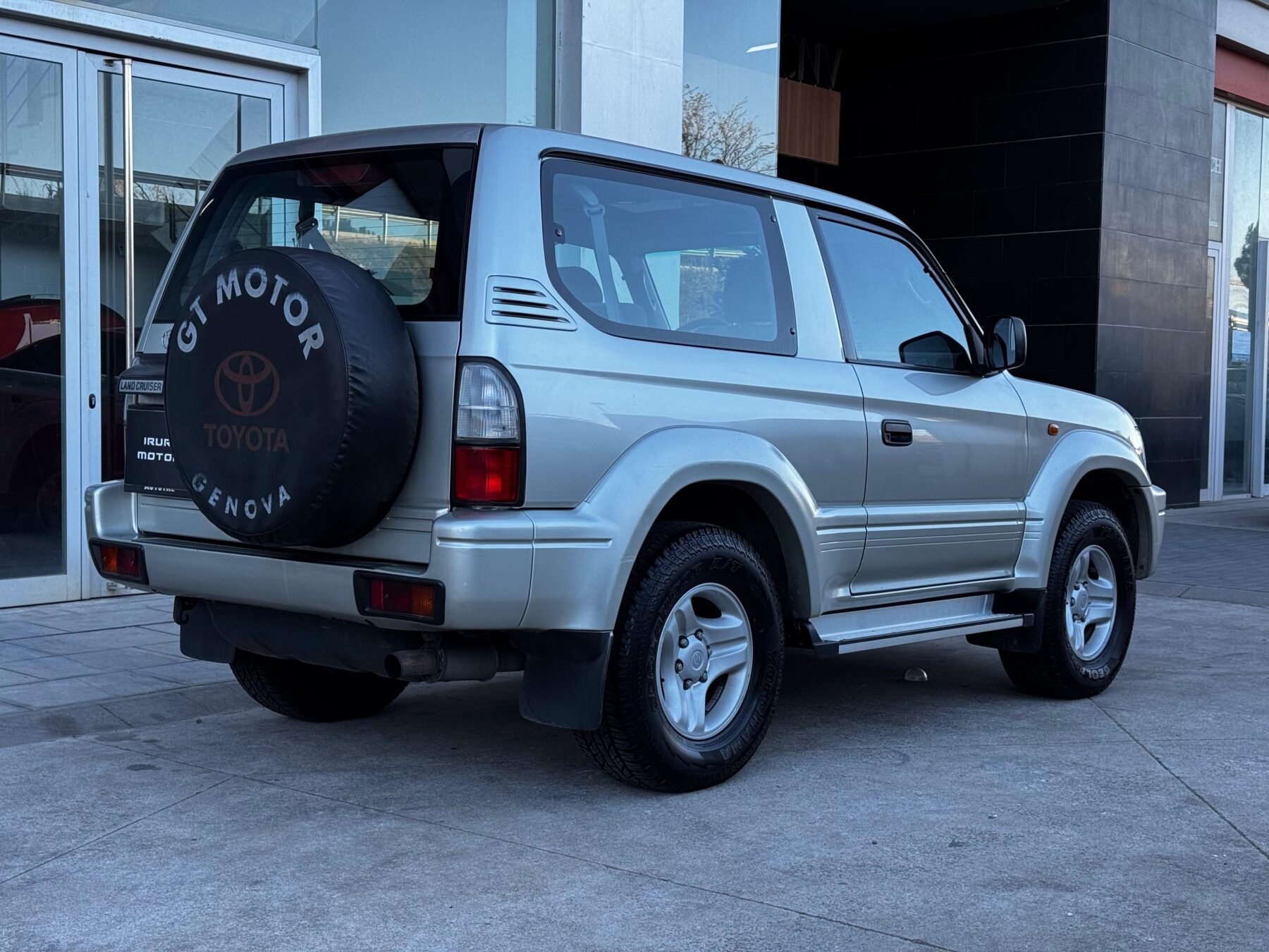 TOYOTA Land Cruiser 90 3.0 TD VX