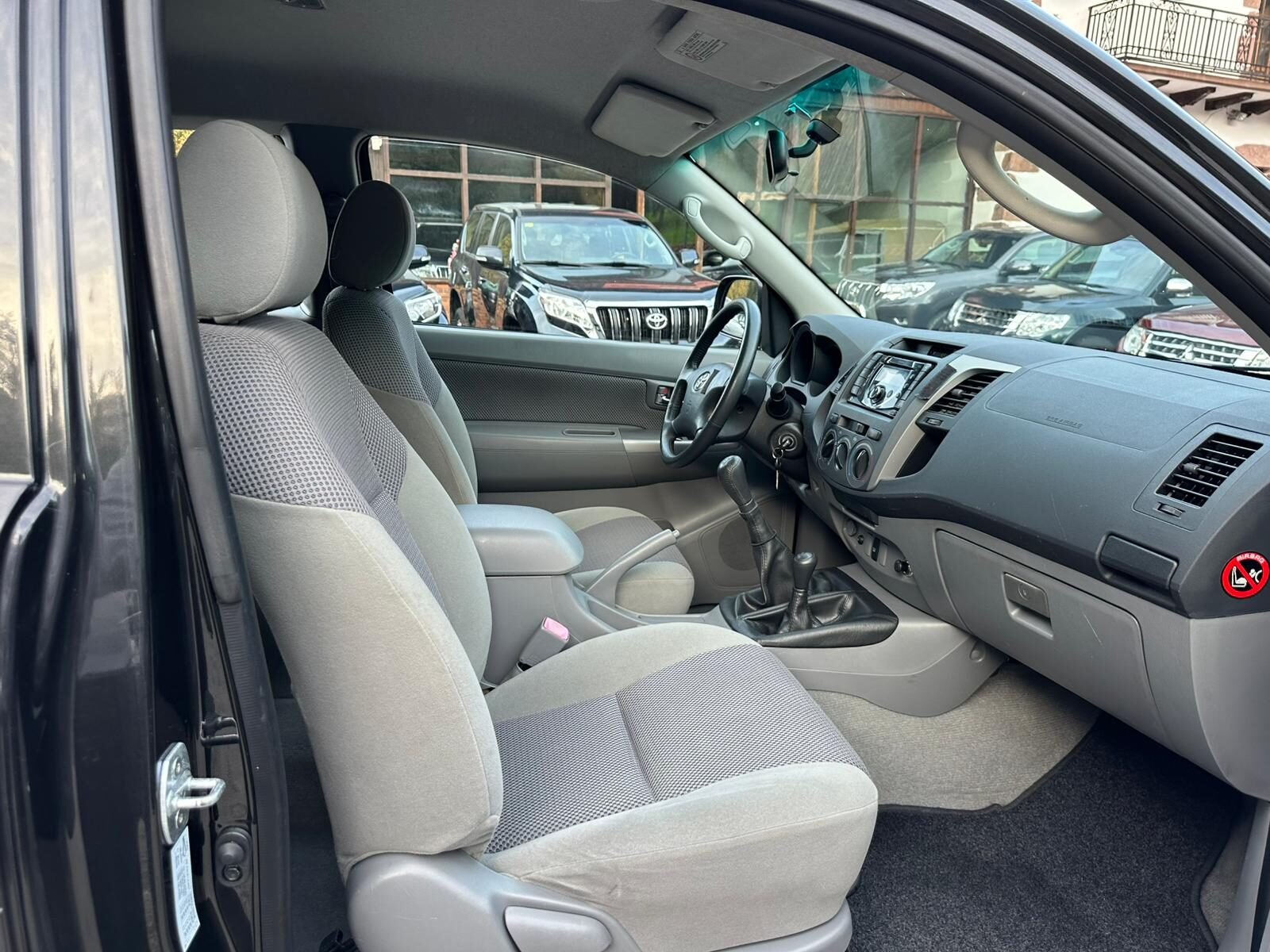 TOYOTA Hilux vx king cab