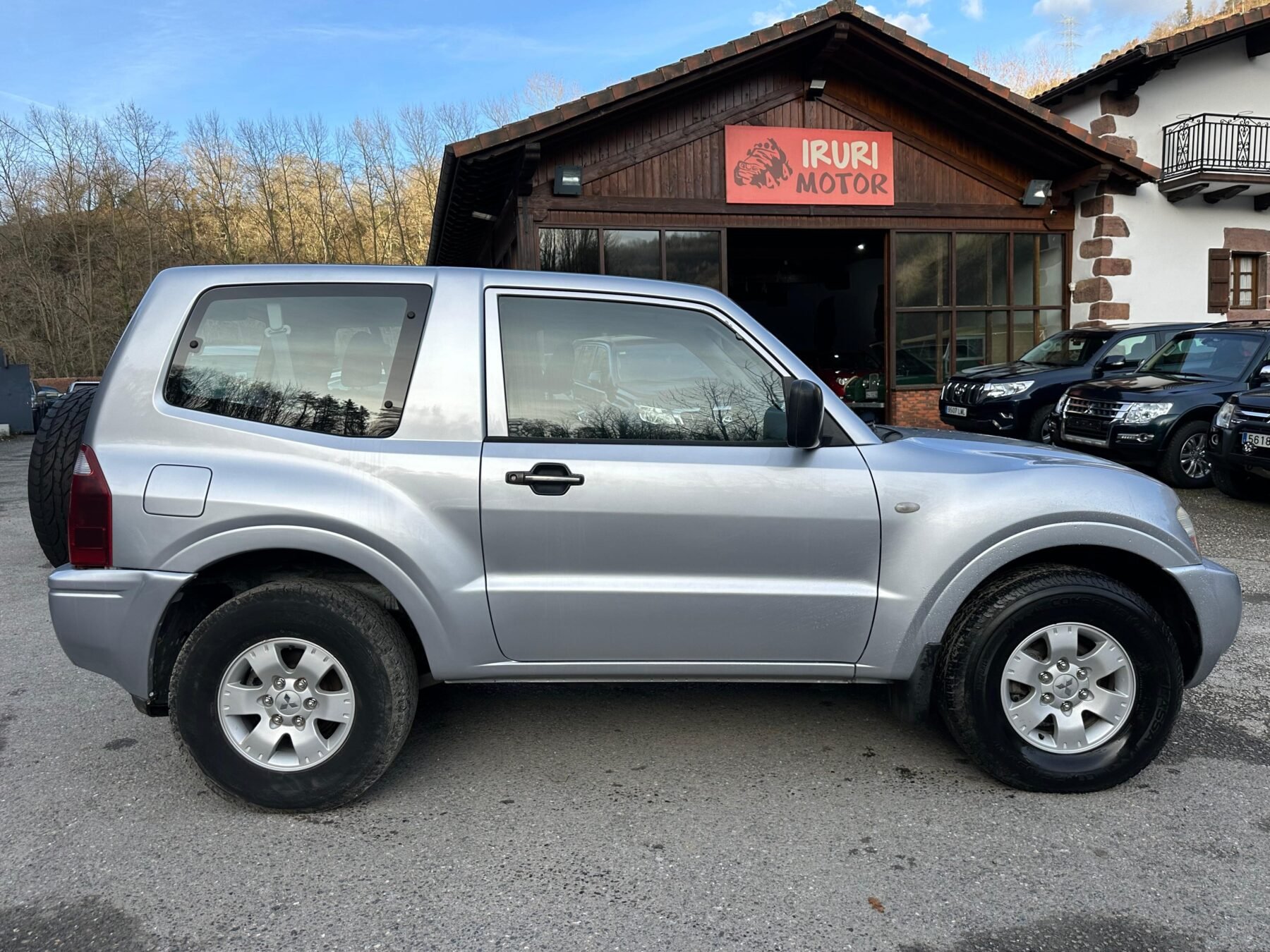 MITSUBISHI Montero 3.2 DID Instyle