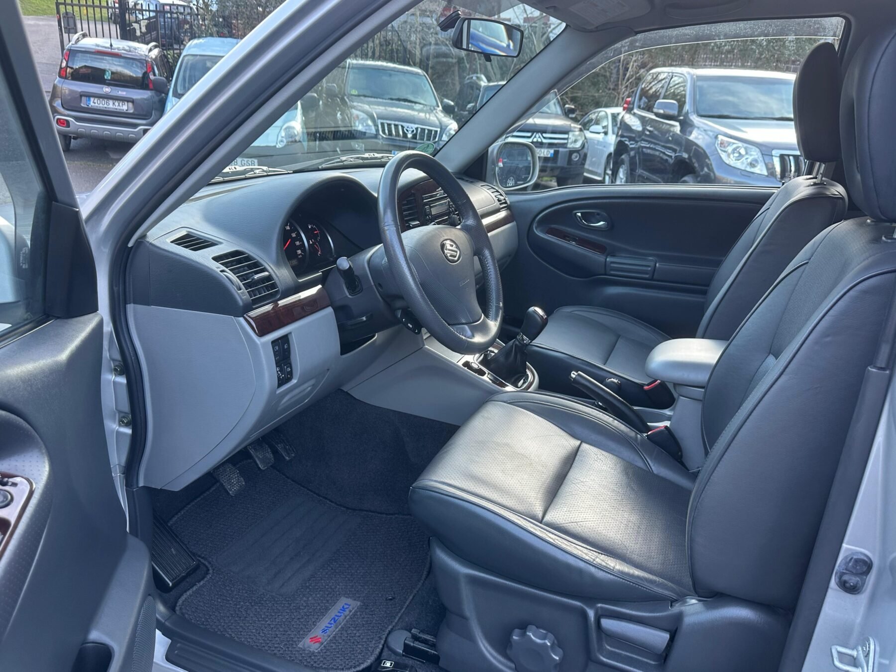 SUZUKI Grand Vitara 1.6 Gasolina Base