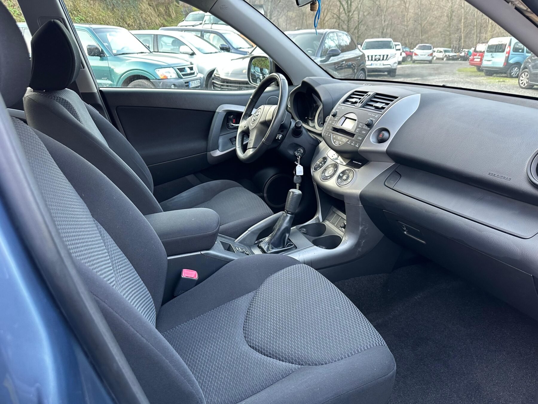 TOYOTA Rav4 2.0 VVTi Sol 4X4