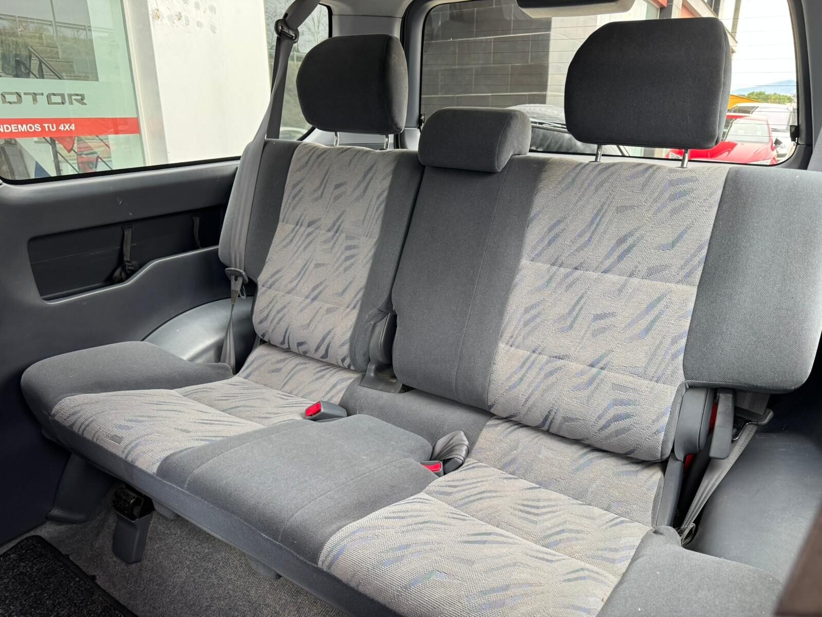 TOYOTA Land Cruiser 90 3.0 D4D GX