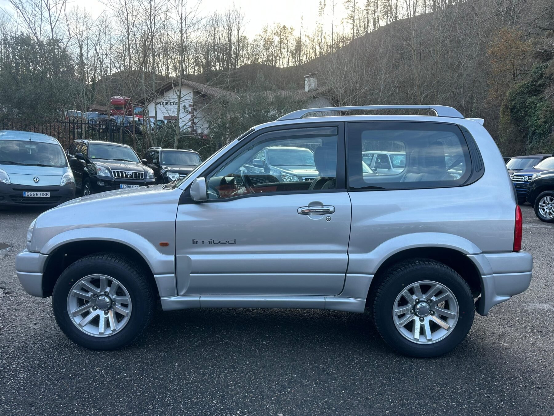 SUZUKI Grand Vitara 1.6 Gasolina Base