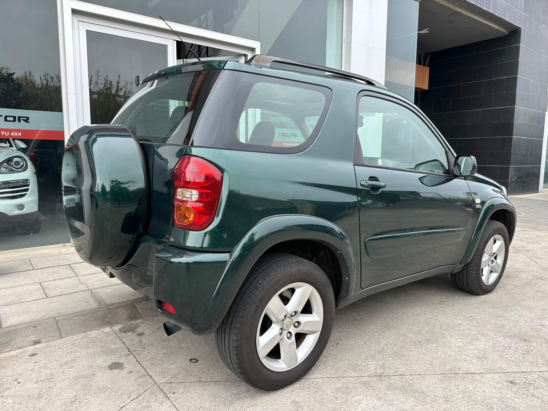 TOYOTA Rav4 2.0 D4D Sol 4X4