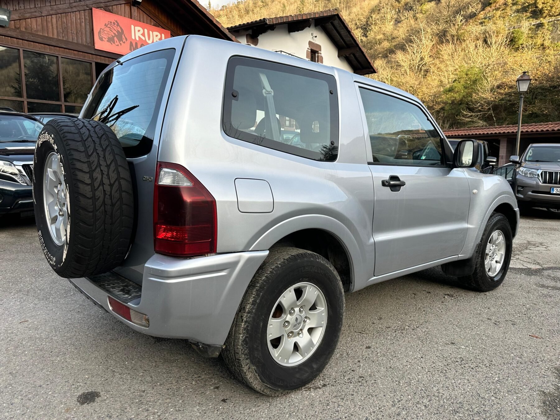 MITSUBISHI Montero 3.2 DID Instyle