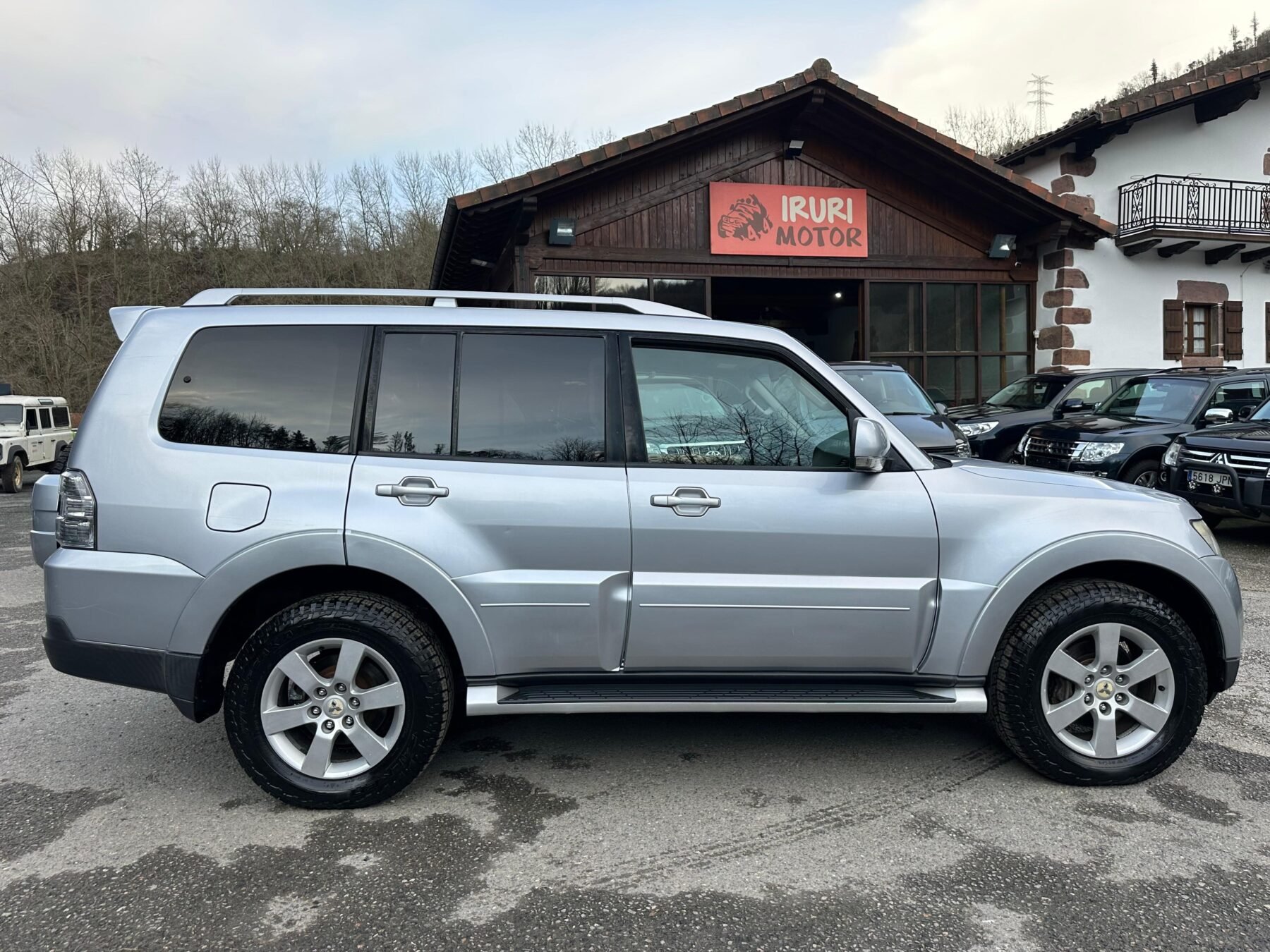 MITSUBISHI Montero 3.2 DID Intense