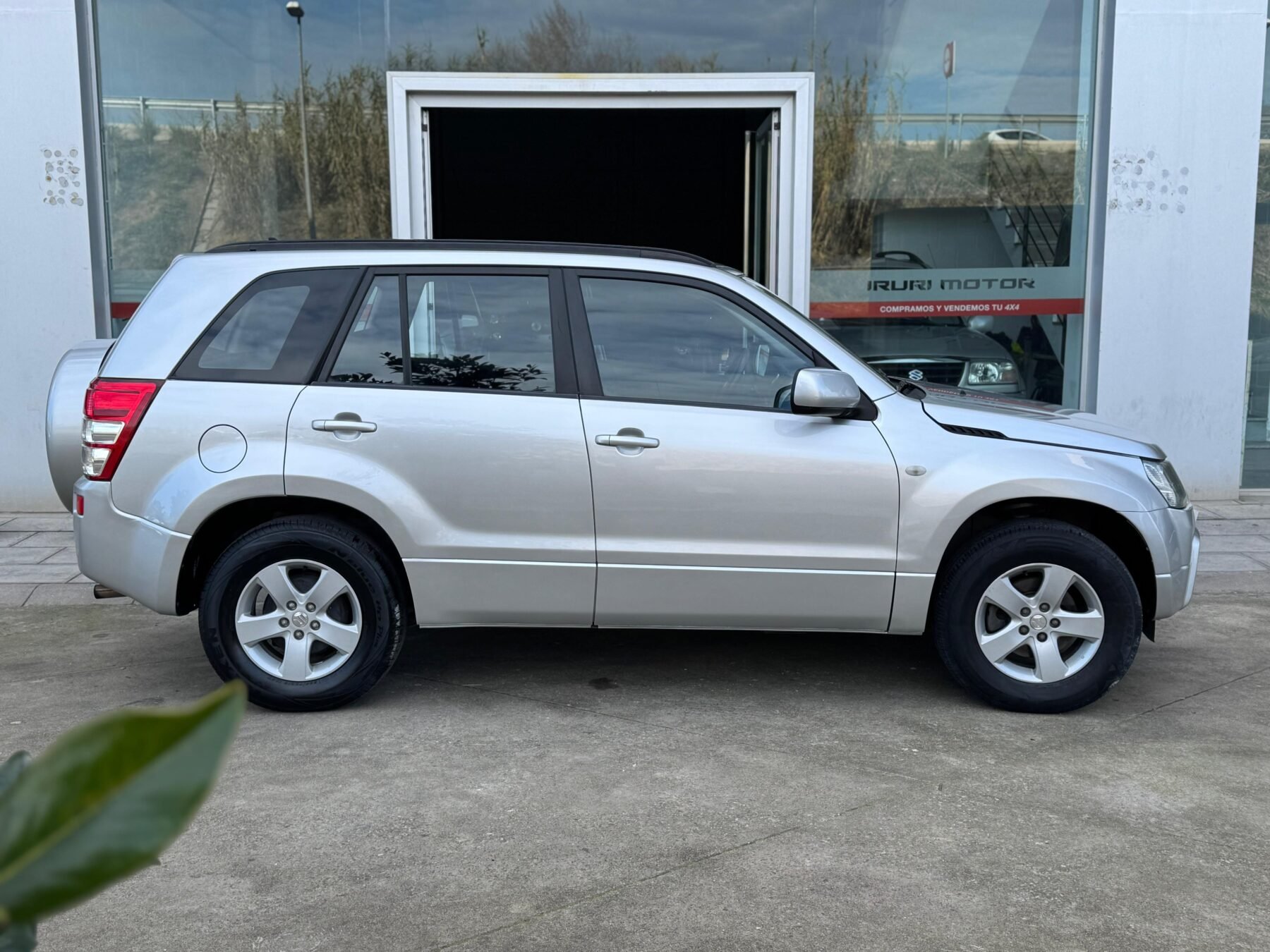 SUZUKI Grand Vitara 2.0 JLXA
