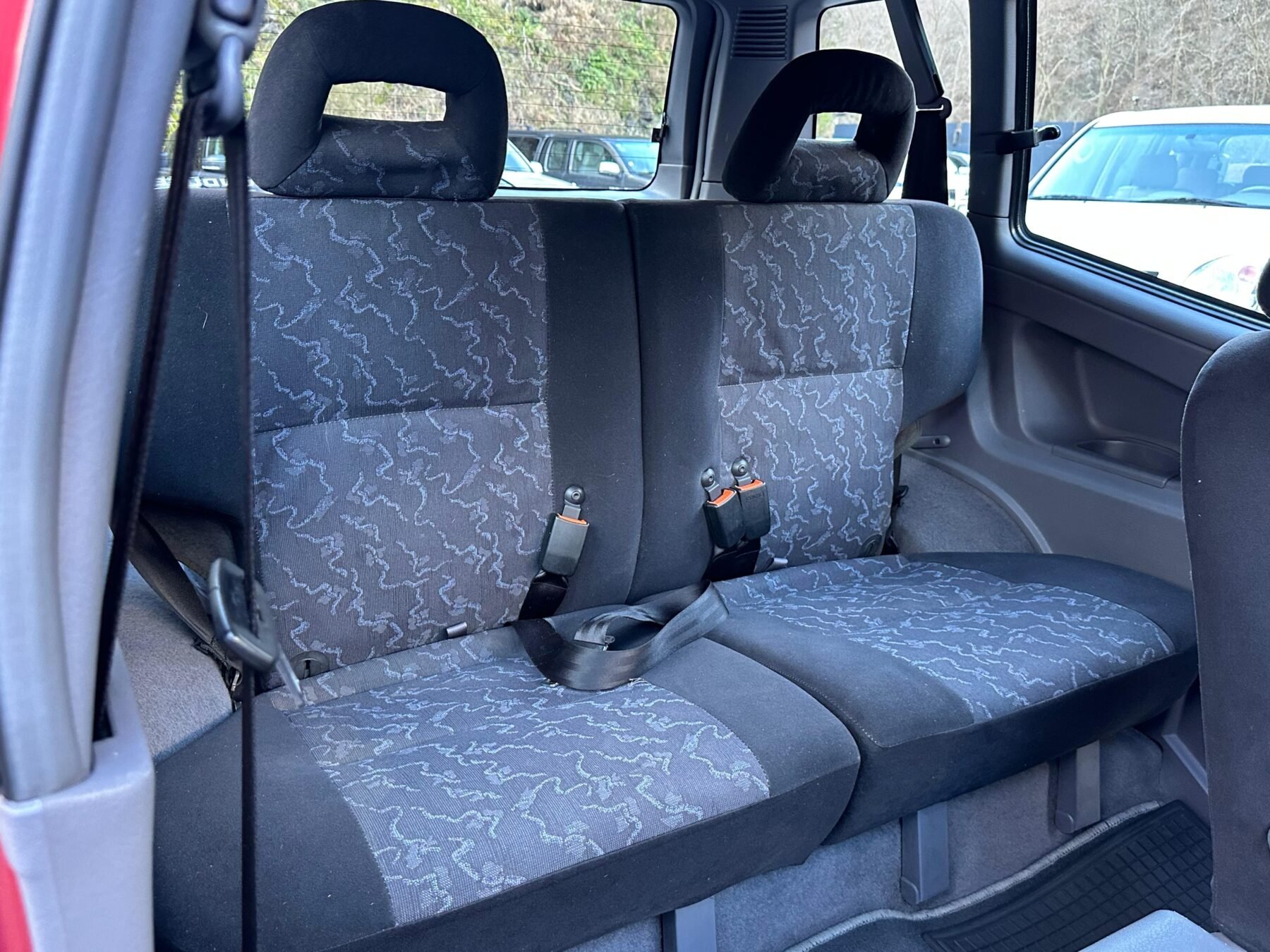 NISSAN Terrano II 2.7 TDI SR