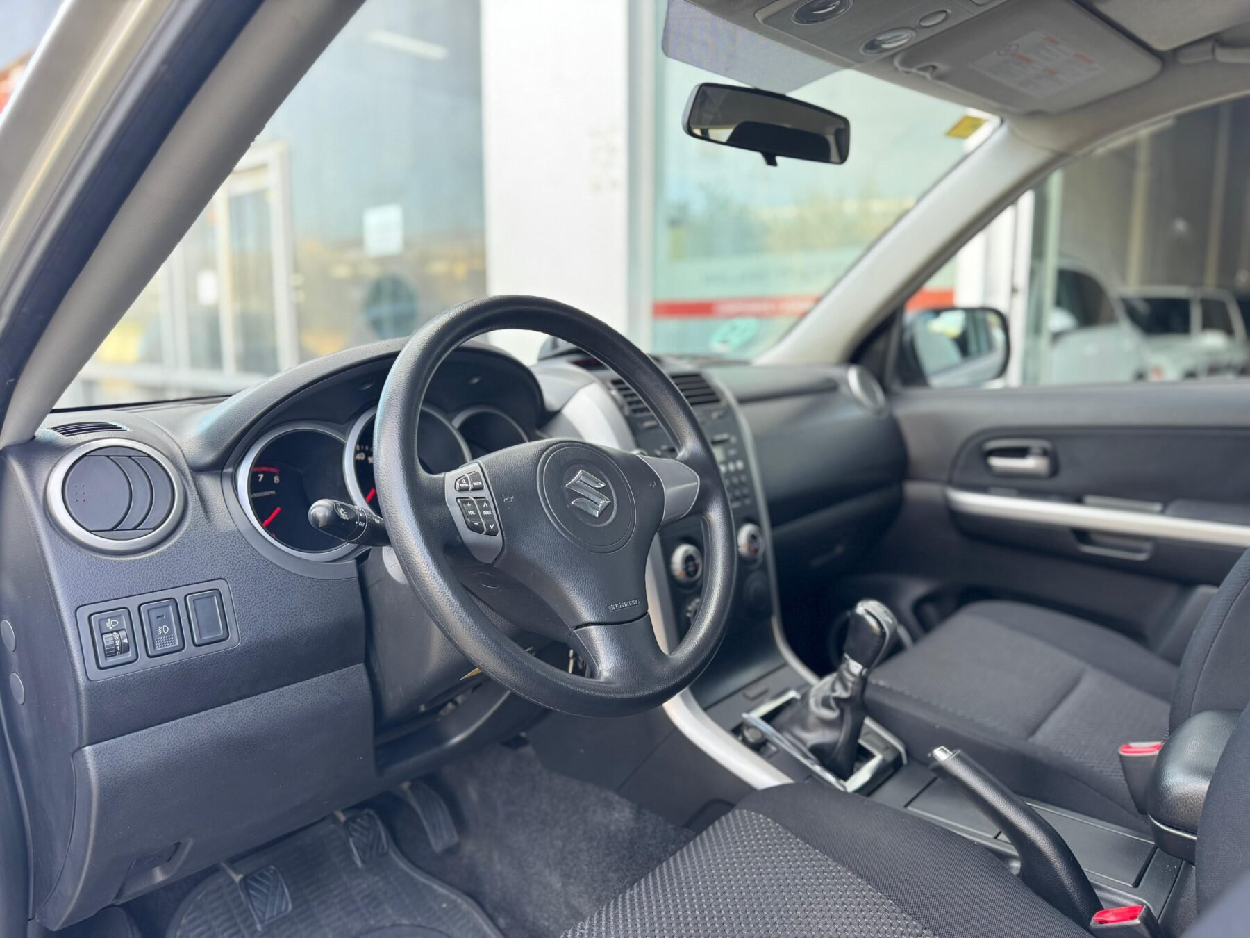 SUZUKI Grand Vitara 2.0 JLXA