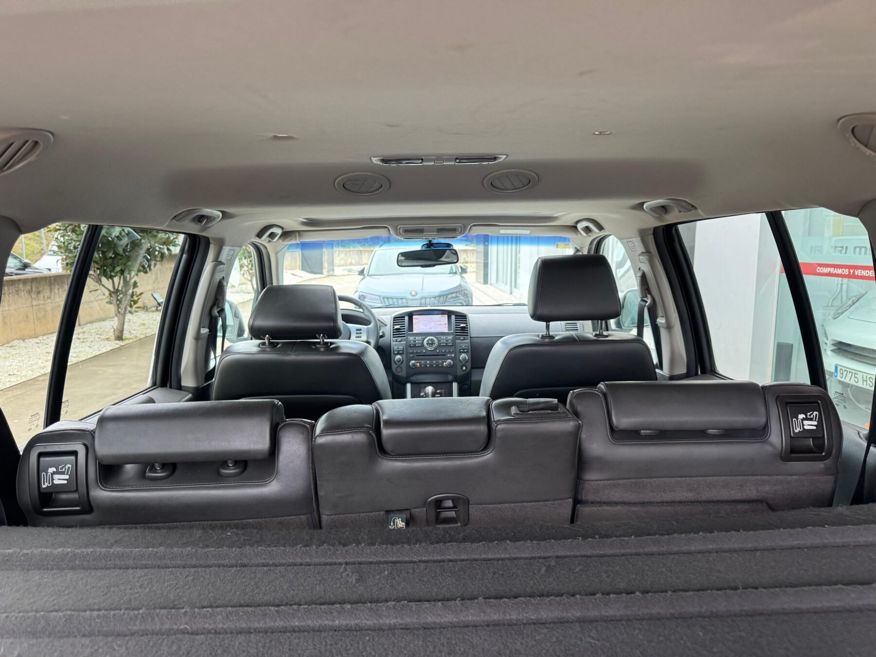 NISSAN Pathfinder 2.5dCi 190 CV LE 7 Plazas