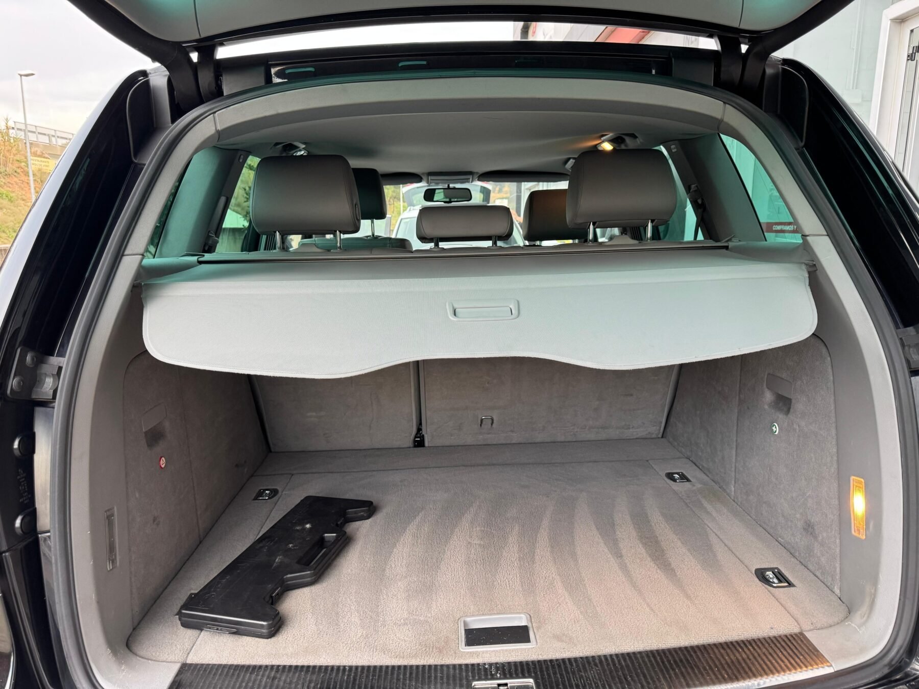 VOLKSWAGEN Touareg 2.5 R5 TDI Motion