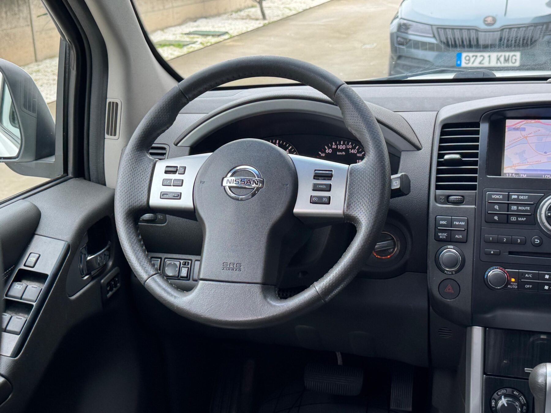 NISSAN Pathfinder 2.5dCi 190 CV LE 7 Plazas