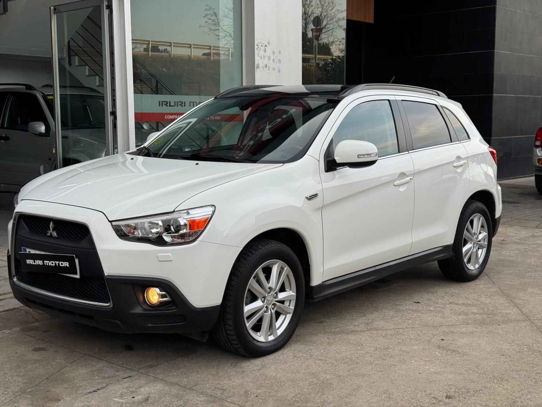 MITSUBISHI ASX 200 DID Kaiteki