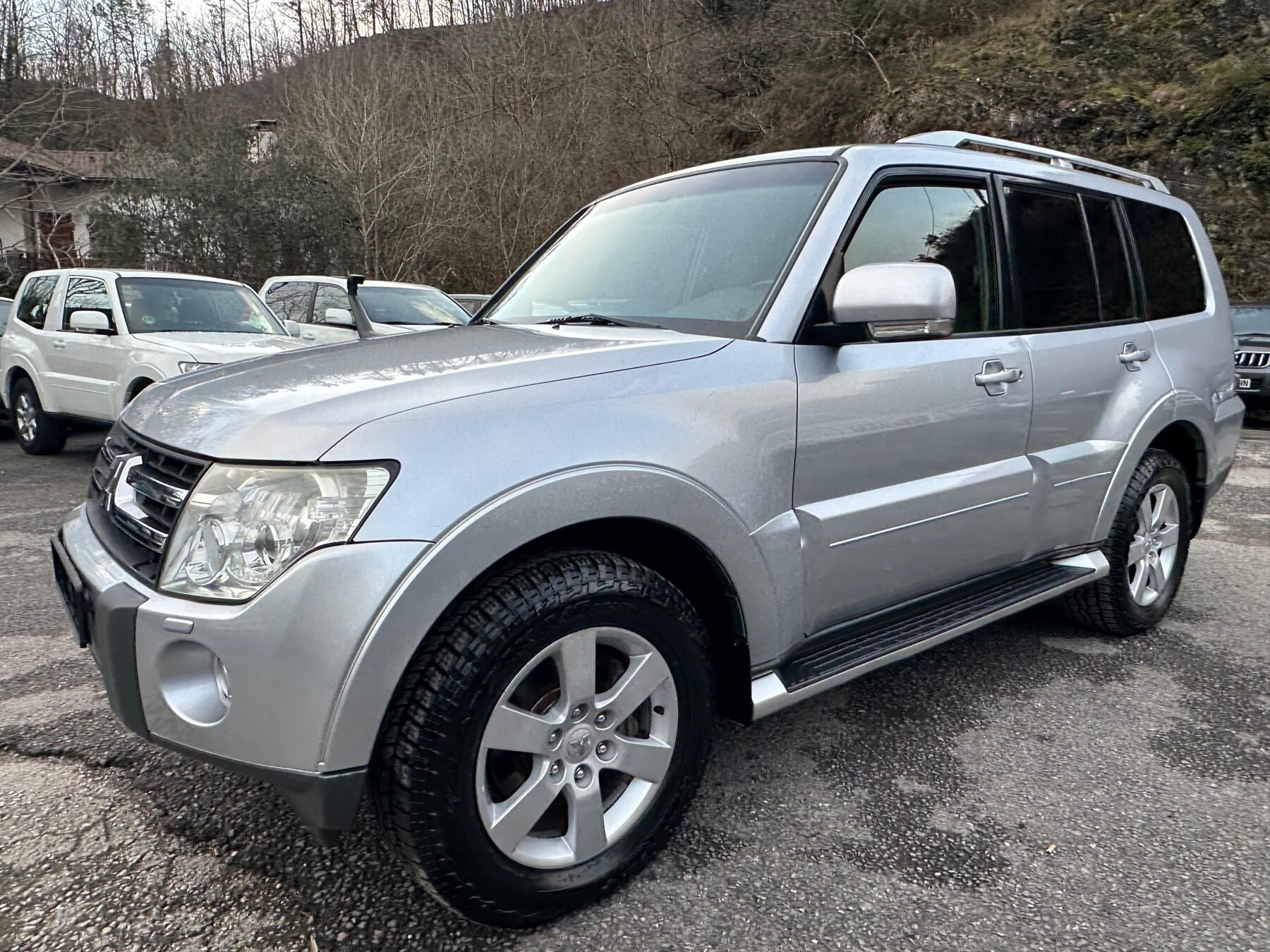 MITSUBISHI Montero 3.2 DID Intense
