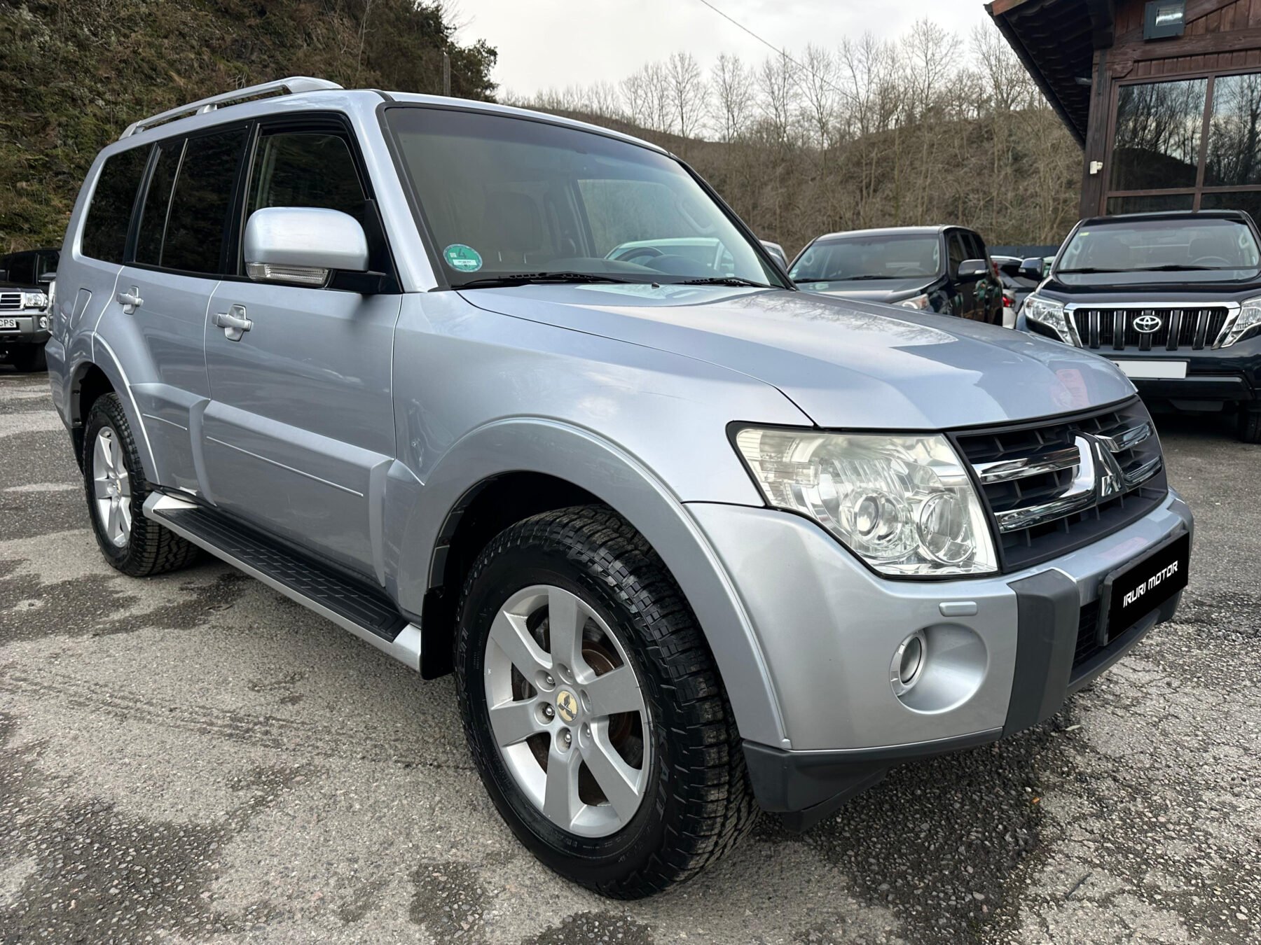 MITSUBISHI Montero 3.2 DID Intense
