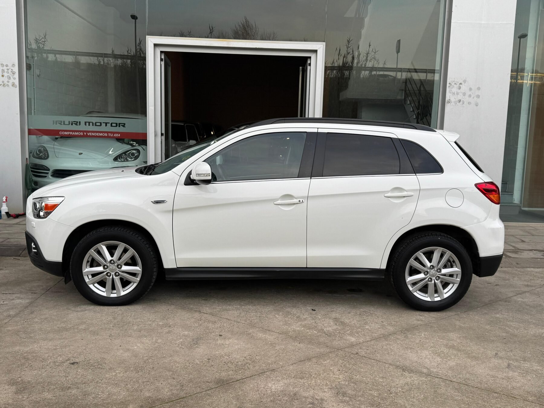 MITSUBISHI ASX 200 DID Kaiteki