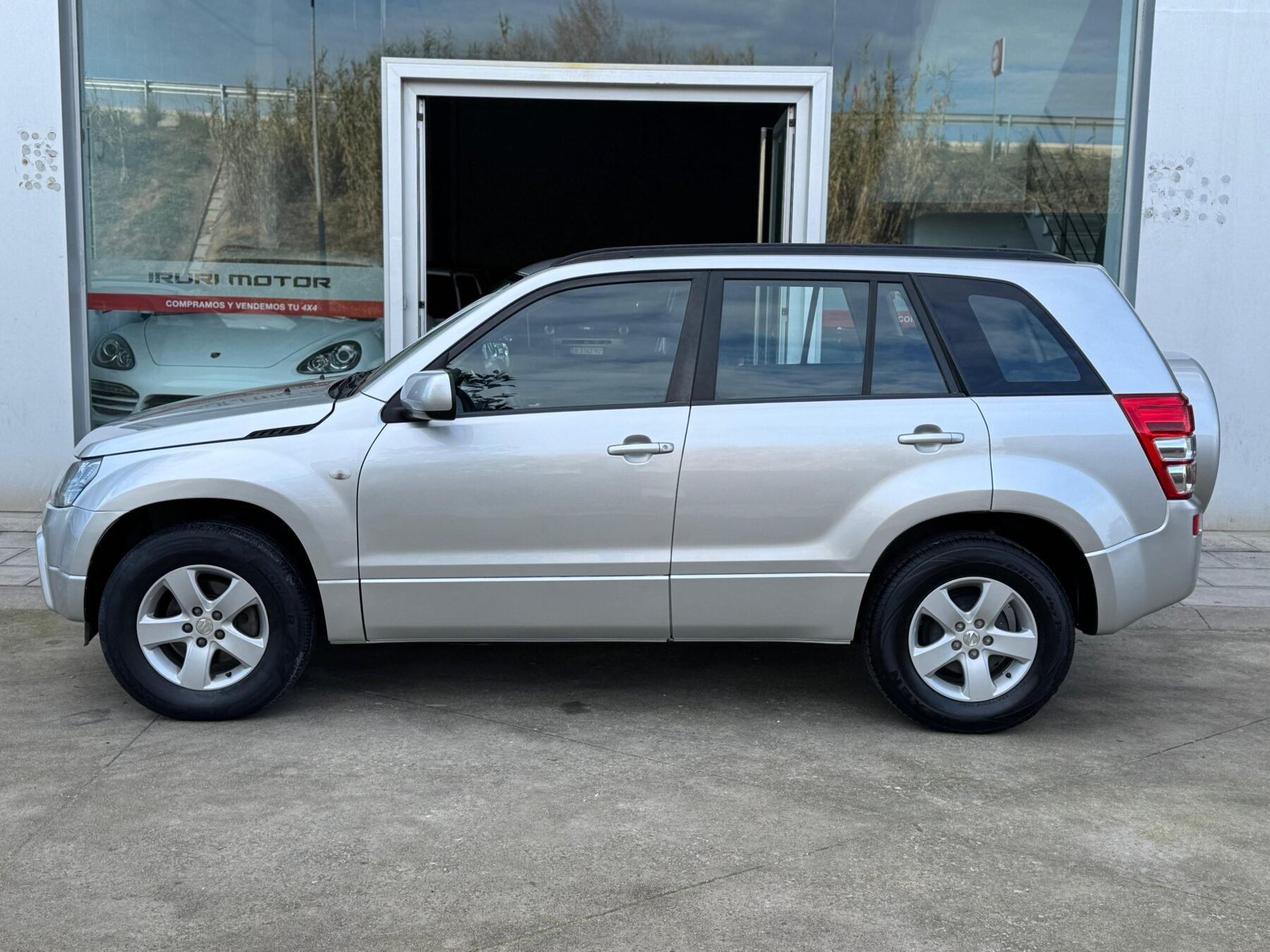 SUZUKI Grand Vitara 2.0 JLXA