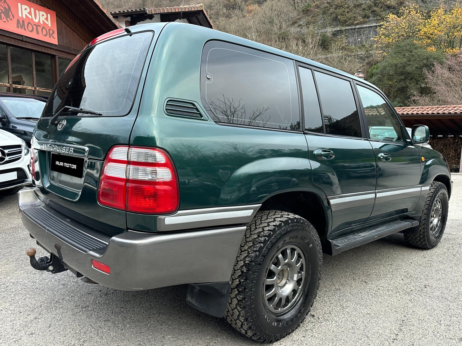 TOYOTA Land Cruiser 100 4.2 TDI VX AUTO CUERO Navegador