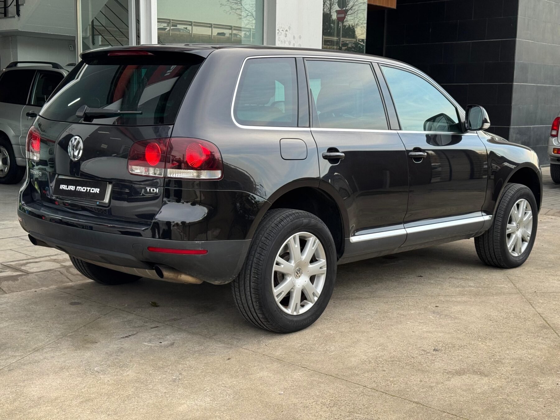 VOLKSWAGEN Touareg 2.5 R5 TDI Motion