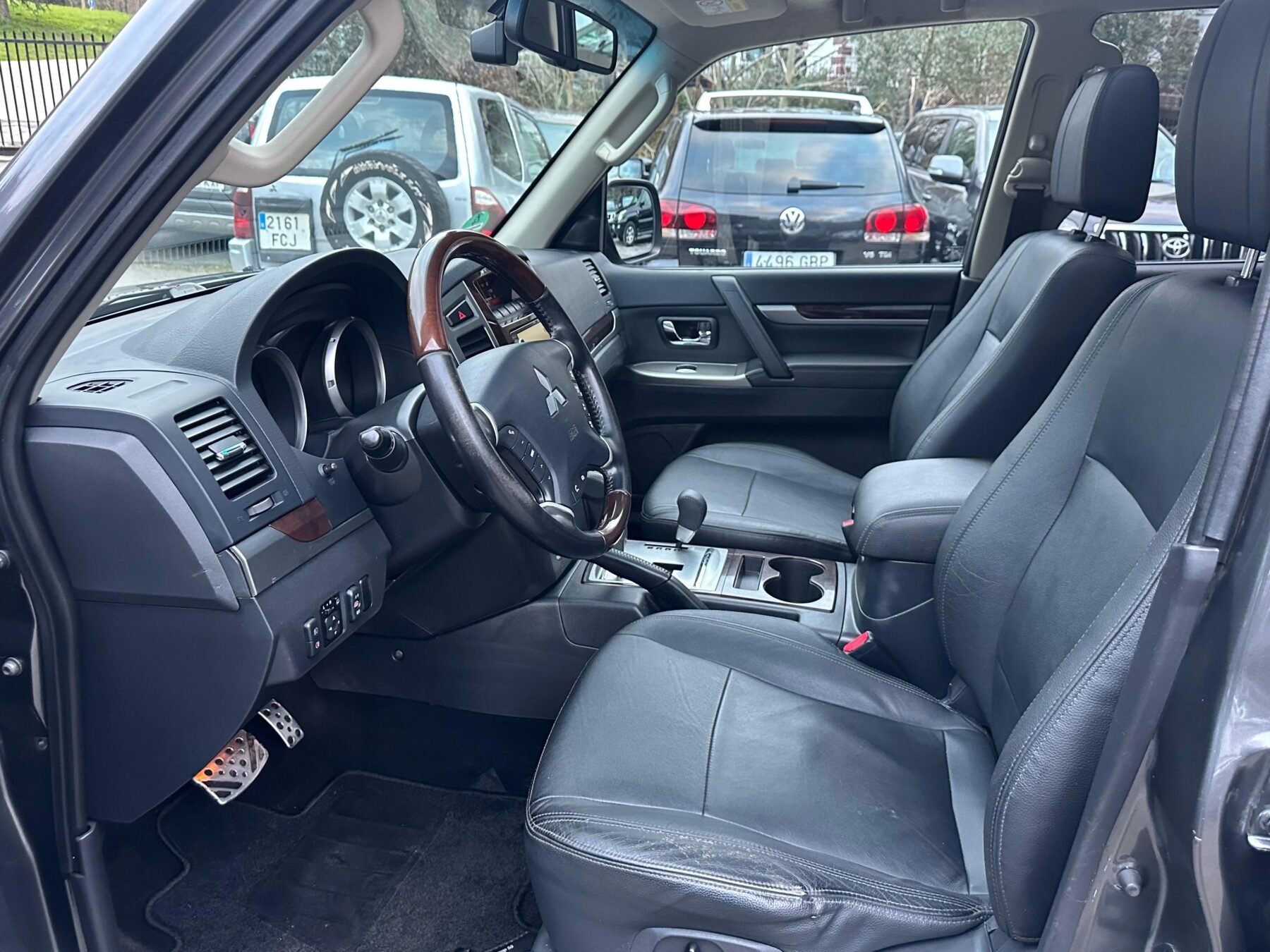 MITSUBISHI Montero 3.2 DID Kaiteki Auto