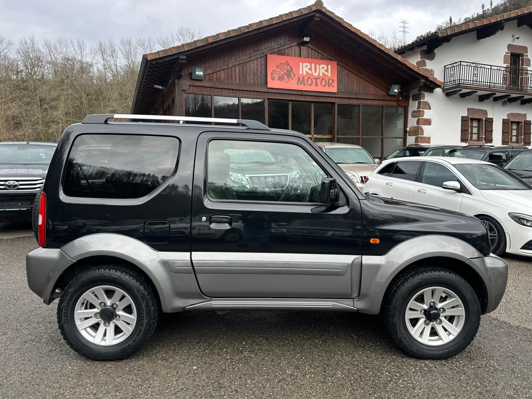 SUZUKI Jimny 1.3 Jap Mode 3 Techo Metálico