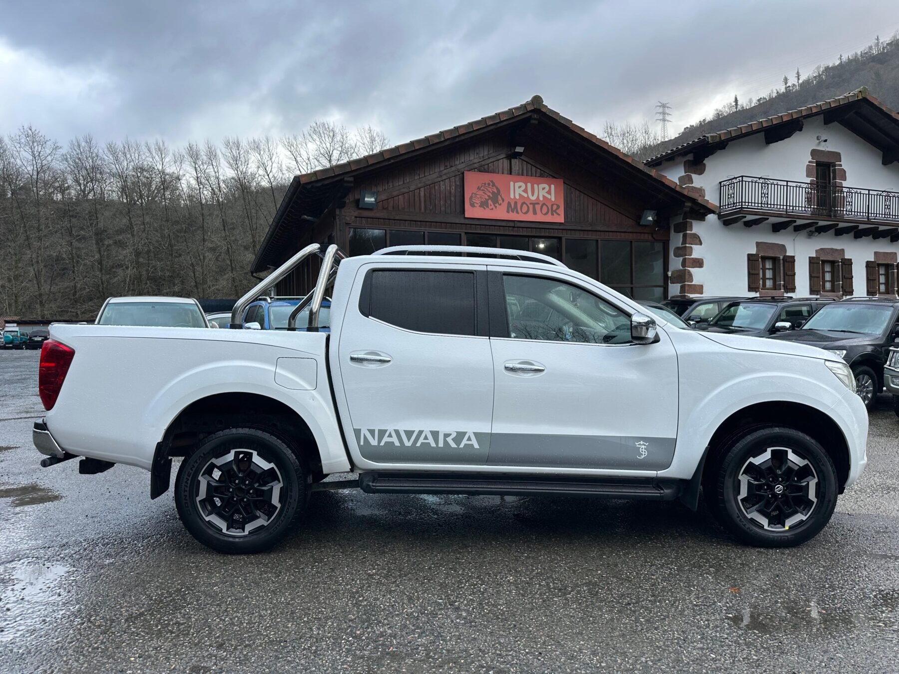 NISSAN Navara DC 2.3dCi EU6 120kW Visia BDif PCS ER