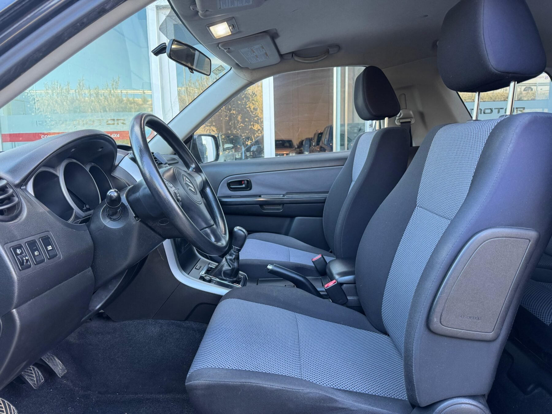 SUZUKI Grand Vitara 1.6 VVT JX