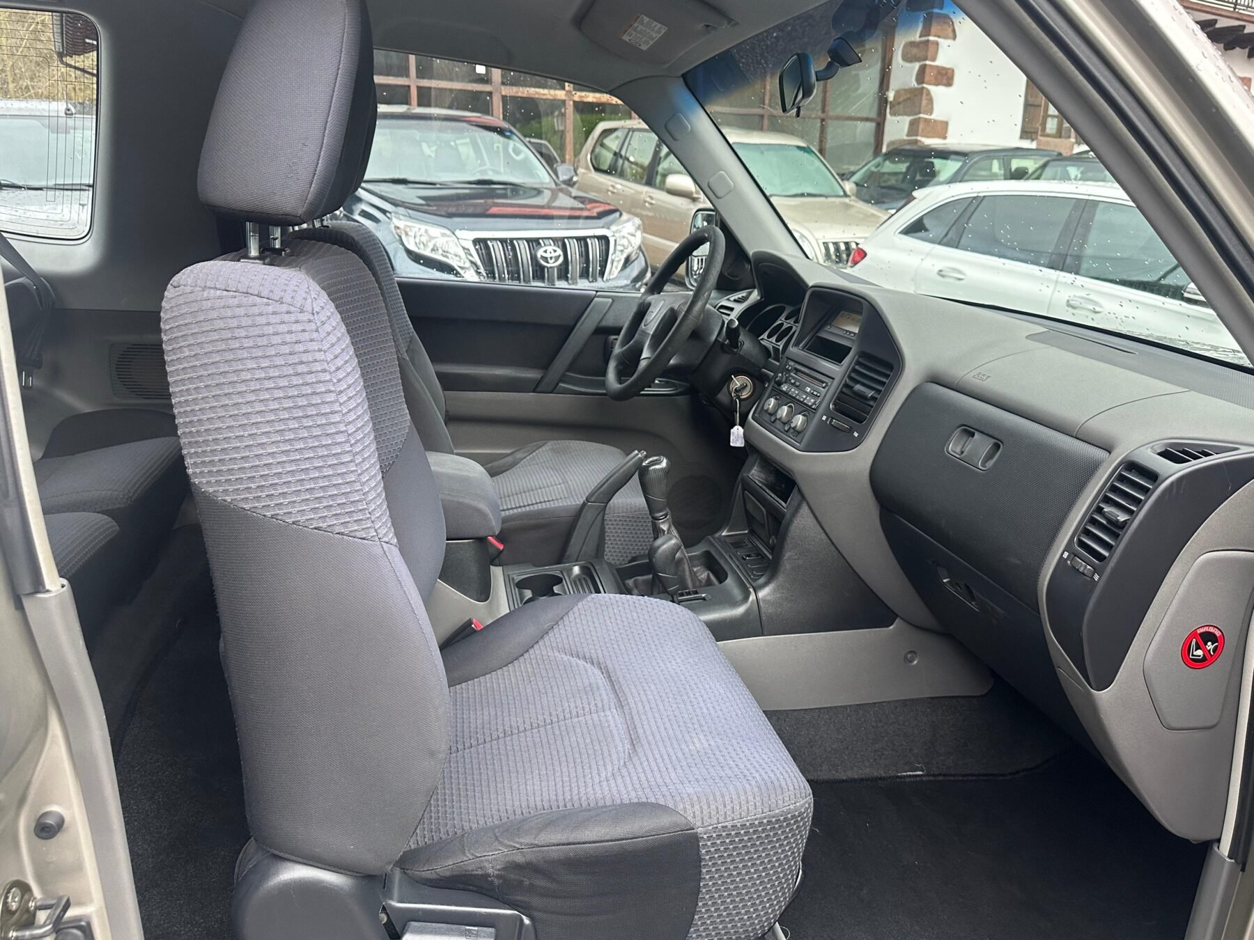 MITSUBISHI Montero 3.2 DID Instyle