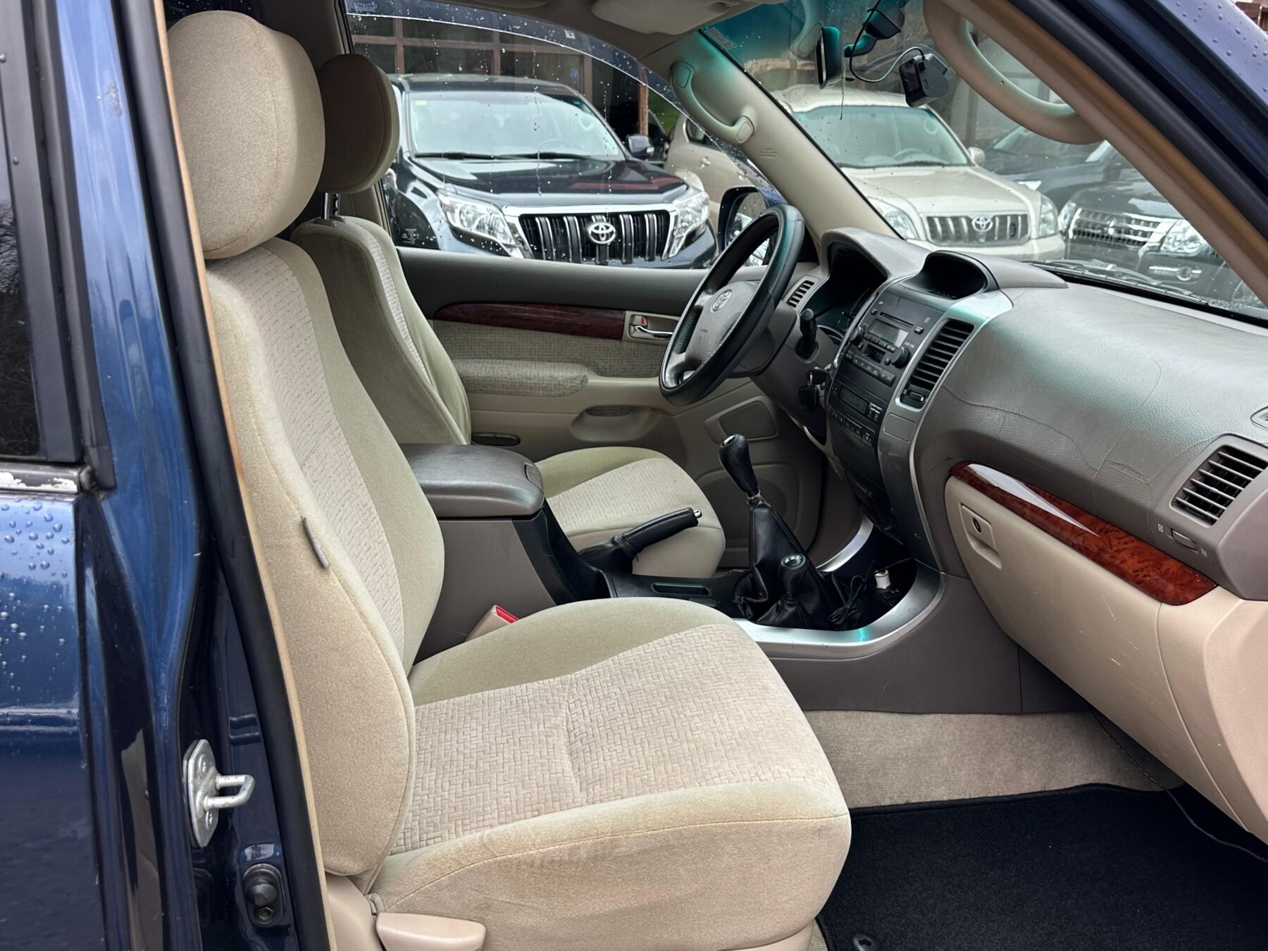 TOYOTA Land Cruiser 3.0 D4D VX