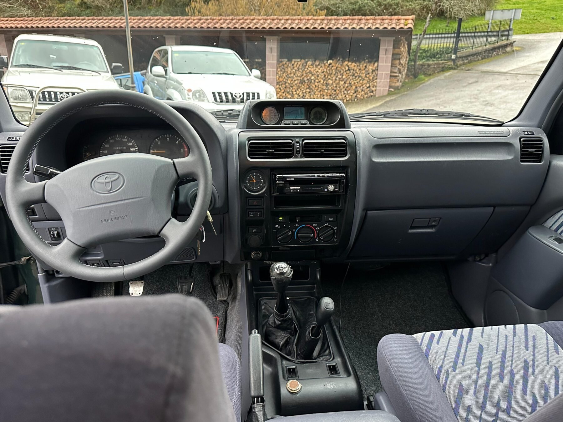 TOYOTA Land Cruiser 90 3.0 TD VX